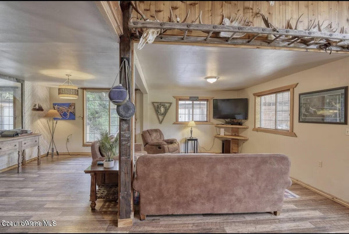 Calder, Idaho, 83808, United States, 3 Bedrooms Bedrooms, ,3 BathroomsBathrooms,Residential,For Sale,1930278