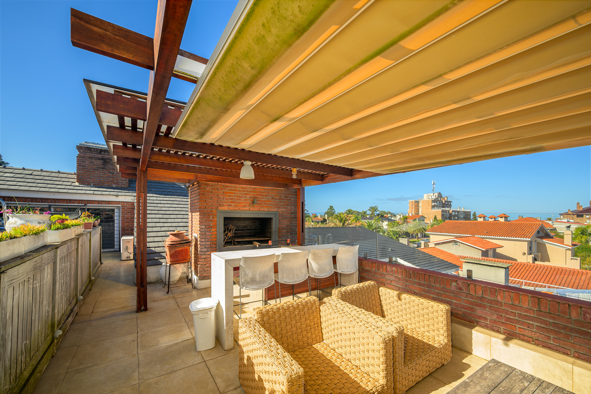  Exclusive Duplex Penthouse with Private Rooftop and Pool in Carrasco - 物件實景
