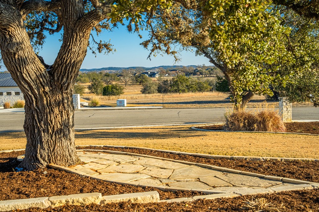 Kerrville, Texas, 78028, United States, 4 Bedrooms Bedrooms, ,3 BathroomsBathrooms,Residential,For Sale,1691989