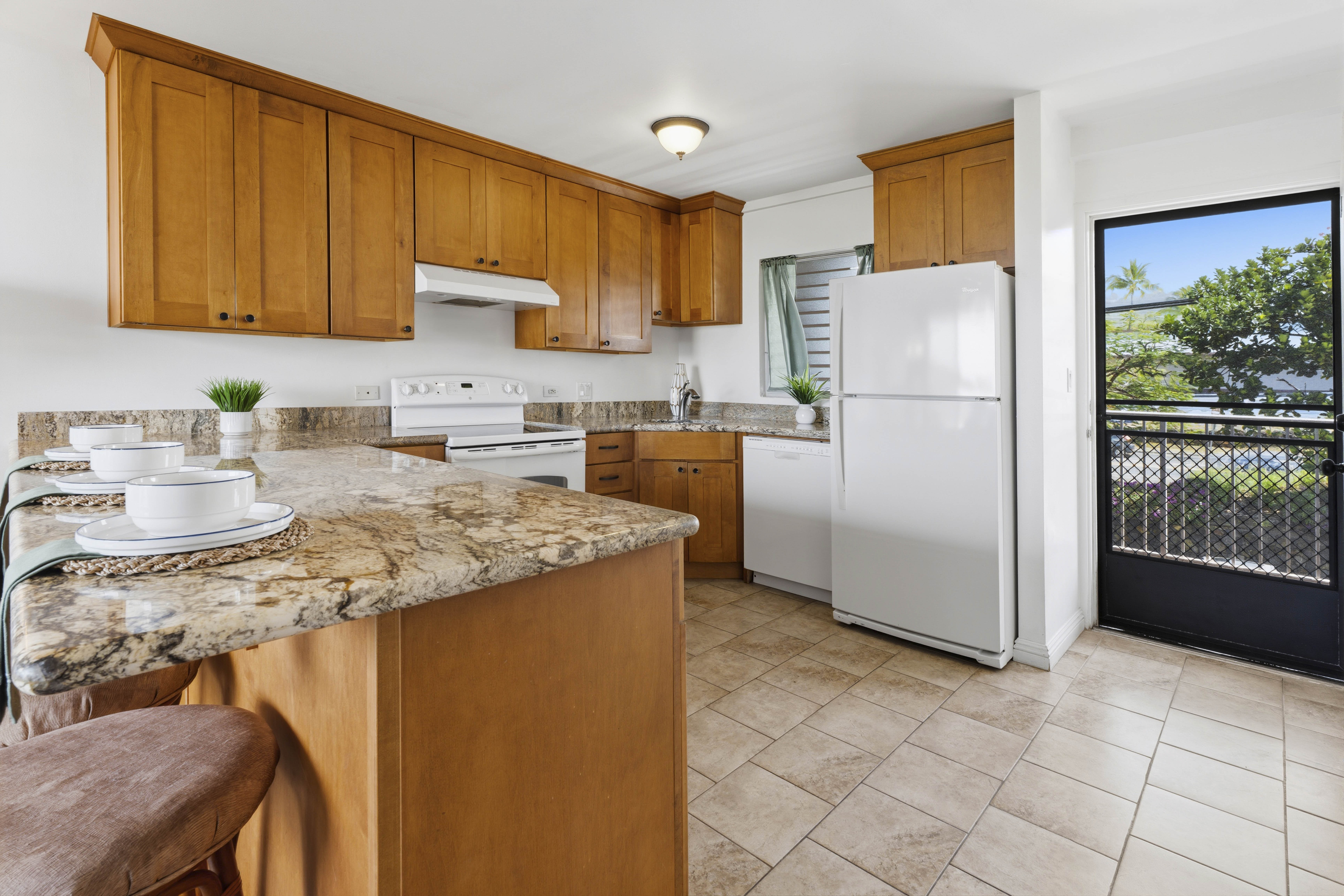 Kuakini Hwy, Kailua Kona, HI 96740 #1