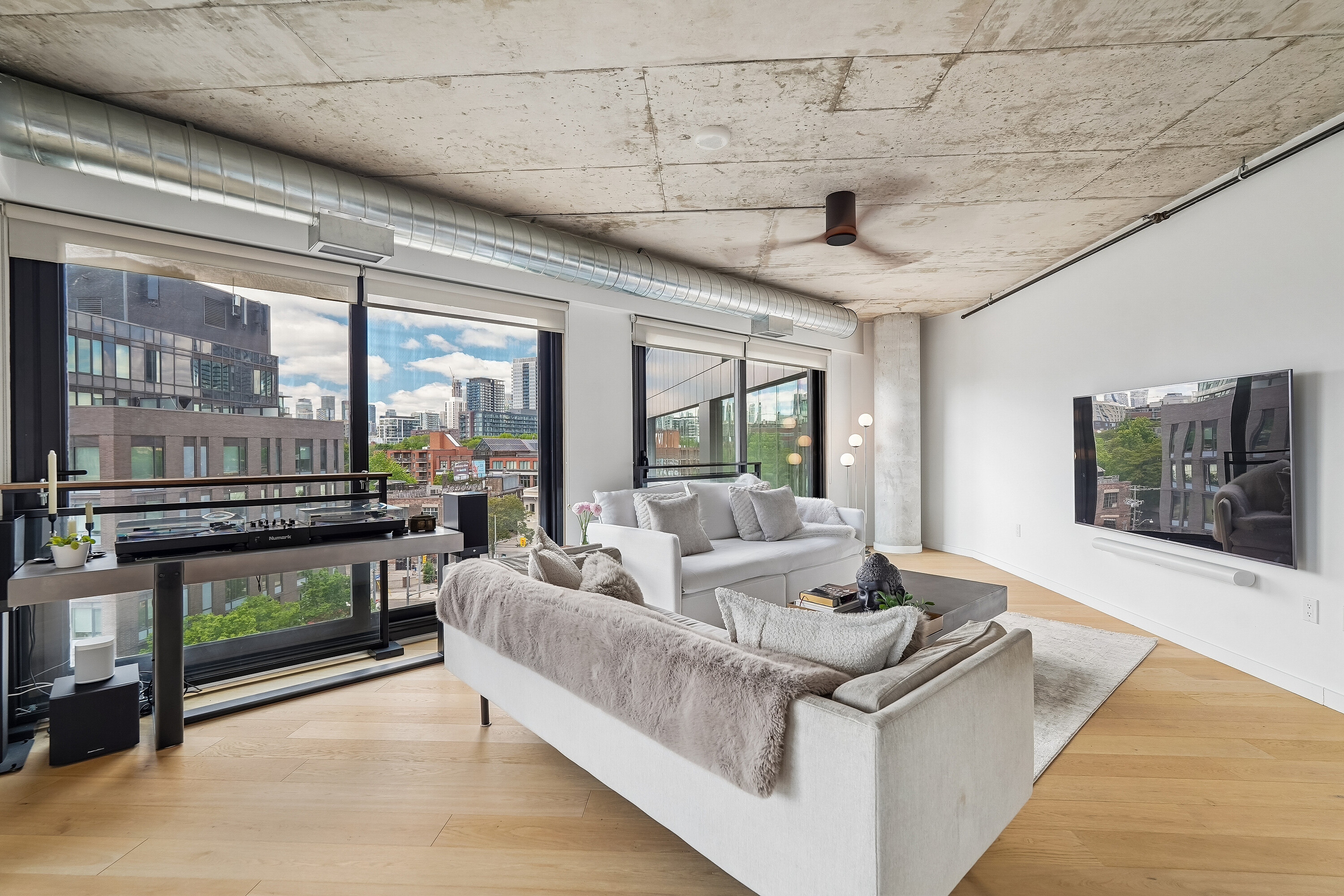  River City Lofts - 物件實景