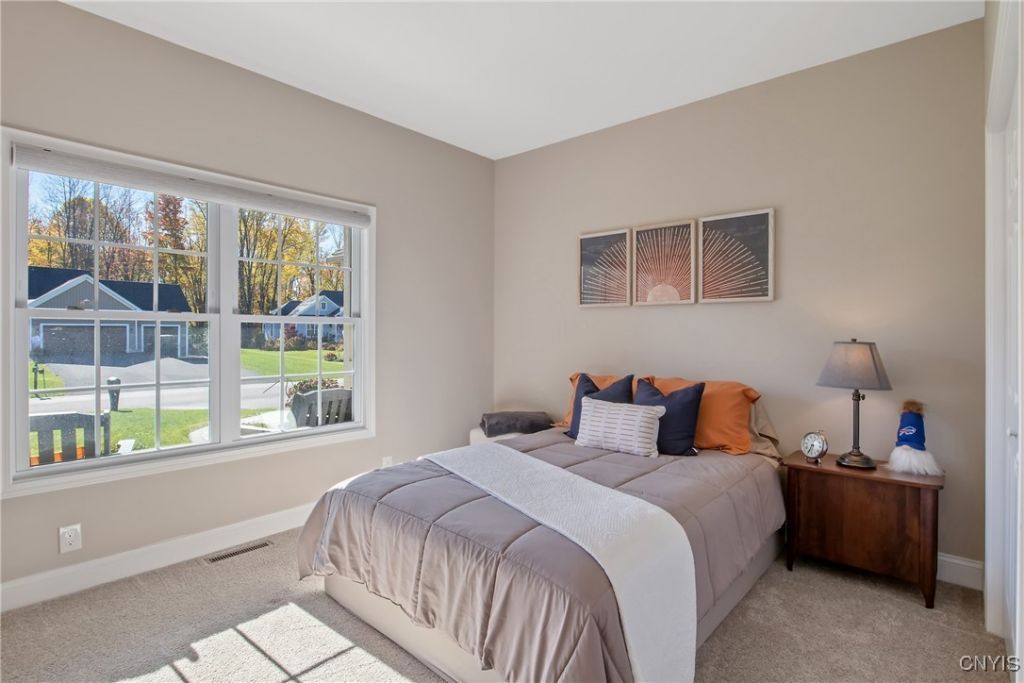 Liverpool, New York, 13090, United States, 3 Bedrooms Bedrooms, ,2 BathroomsBathrooms,Residential,For Sale,1972941