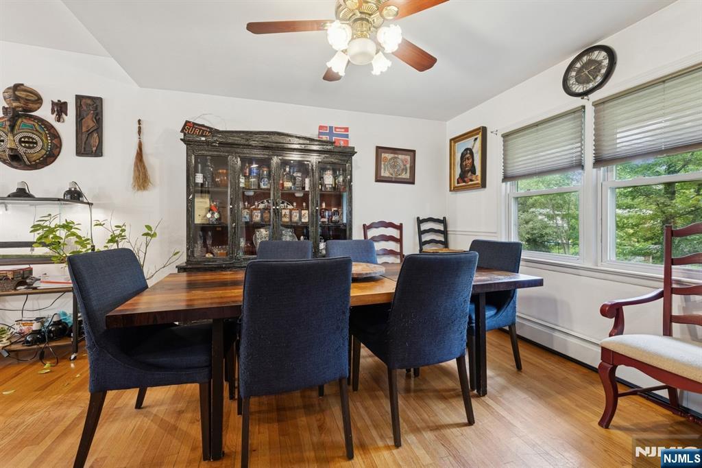 Hillsdale, New Jersey, 07642, United States, 5 Bedrooms Bedrooms, ,3 BathroomsBathrooms,Residential,For Sale,1885332