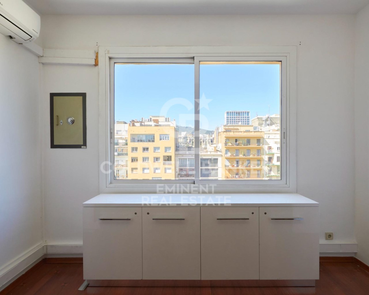 Barcelona, Barcelona, Eixample, La Dreta de l'Eix, Barcelona, Catalonia, ES, ,2 BathroomsBathrooms,Residential,For Sale,Barcelona, Barcelona, Eixample, La Dreta de l'Eix,1480750