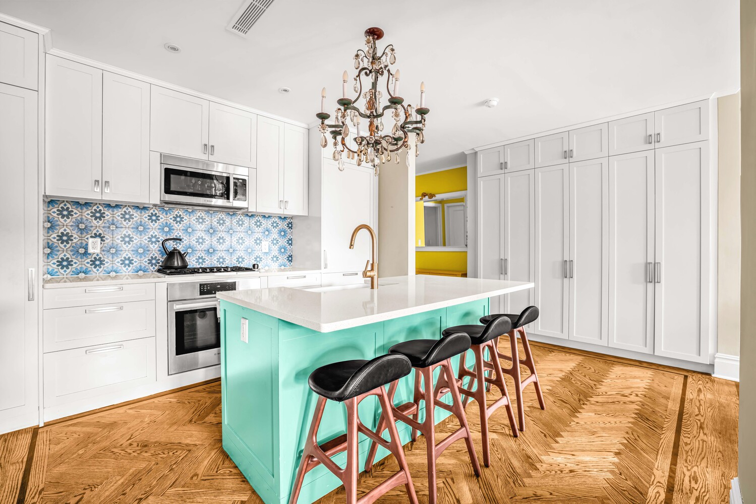 New York City, New York, 10024, United States, 3 Bedrooms Bedrooms, ,3 BathroomsBathrooms,Residential,For Sale,1986311