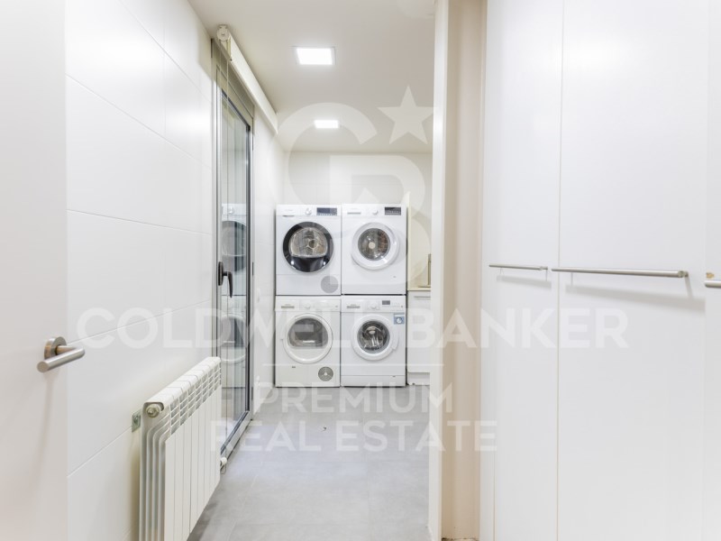 Sant Cugat del Vallès, Catalonia, ES, 6 Bedrooms Bedrooms, ,5 BathroomsBathrooms,Residential,For Sale,1624363