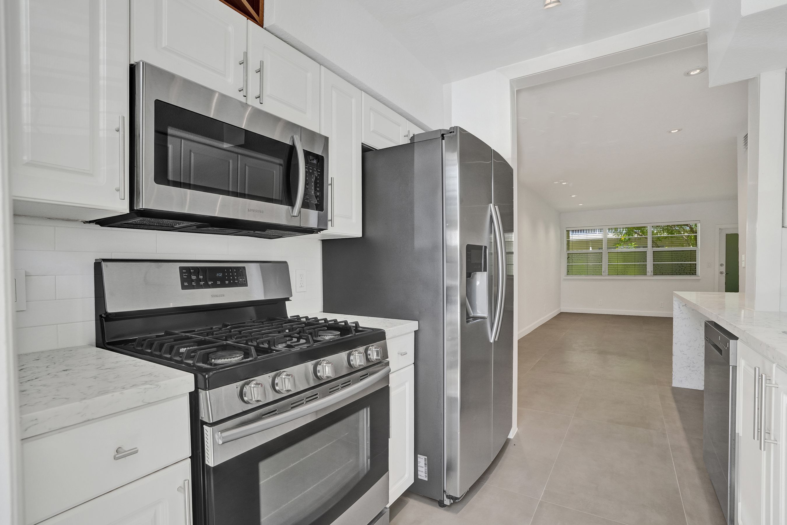  350 S Shore Dr, Miami Beach, FL, 33141 - 物件實景