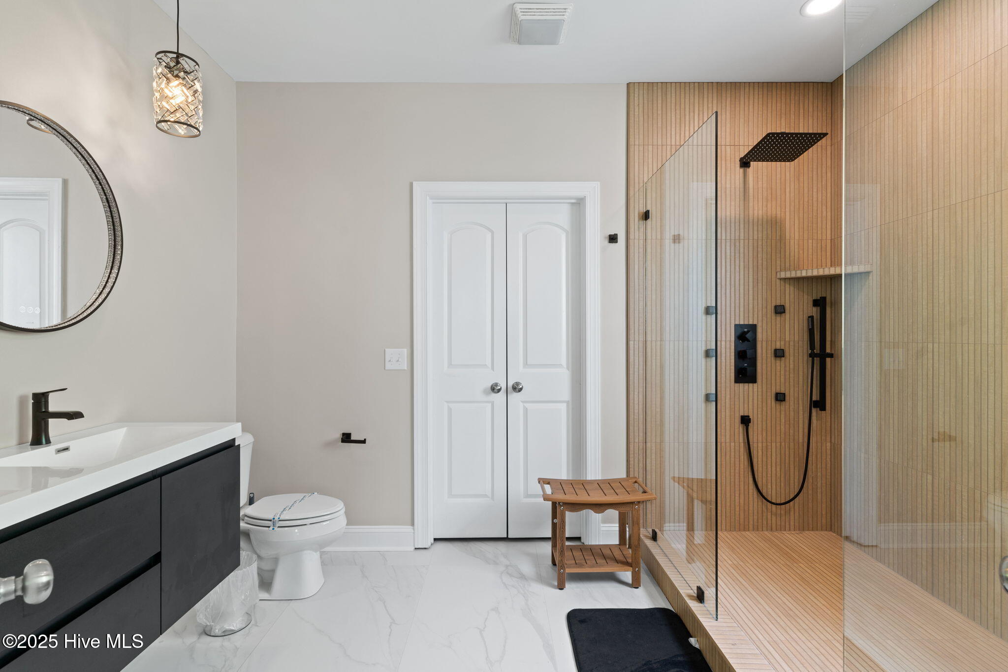 Oak Island, North Carolina, 28465, United States, 10 Bedrooms Bedrooms, ,7 BathroomsBathrooms,Residential,For Sale,1975431