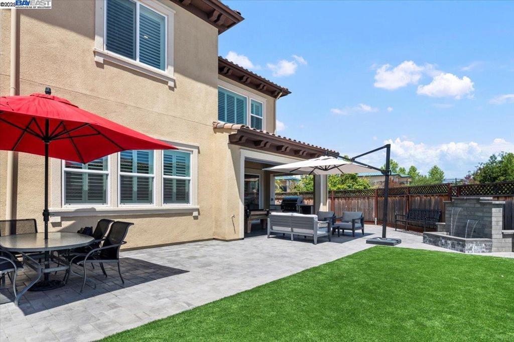 San Ramon, California, 94582, United States, 4 Bedrooms Bedrooms, ,4 BathroomsBathrooms,Residential,For Sale,1905667