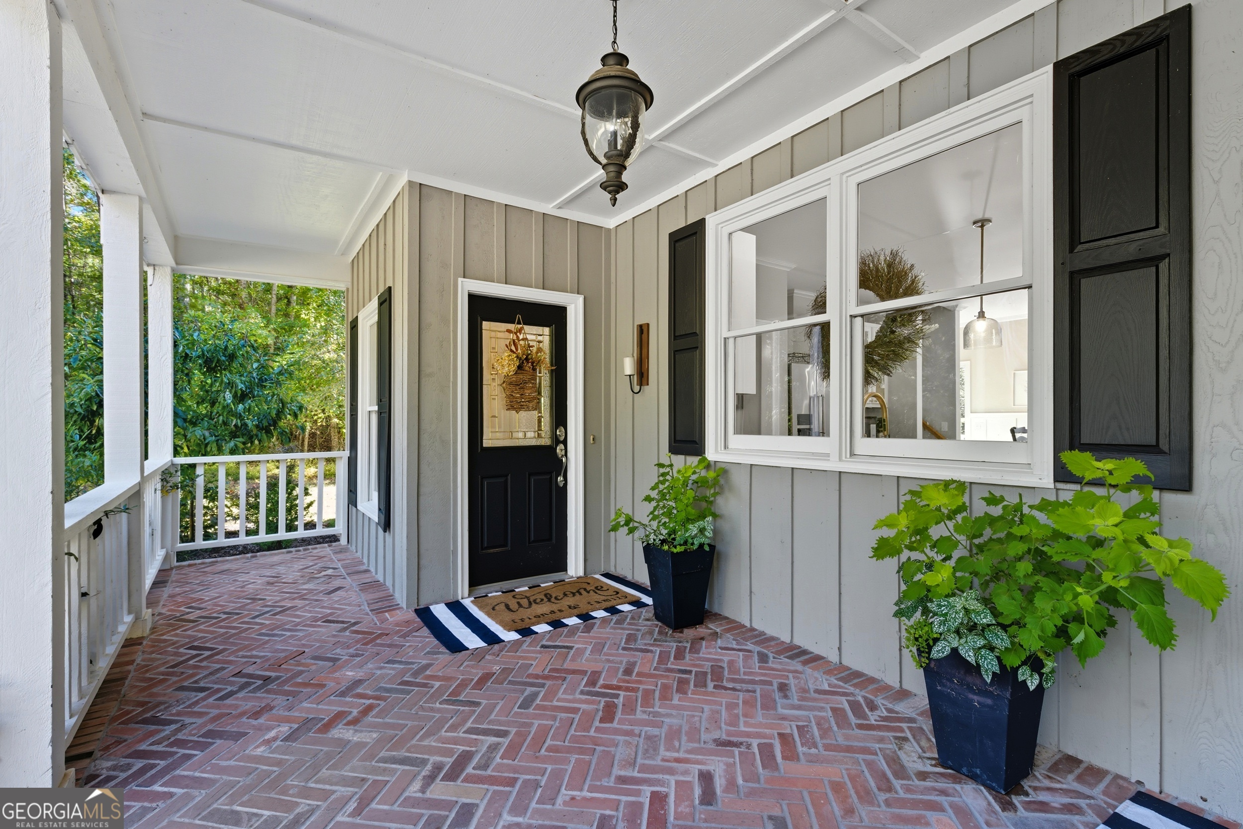 Clarkesville, Georgia, 30523, United States, 4 Bedrooms Bedrooms, ,4 BathroomsBathrooms,Residential,For Sale,1975876