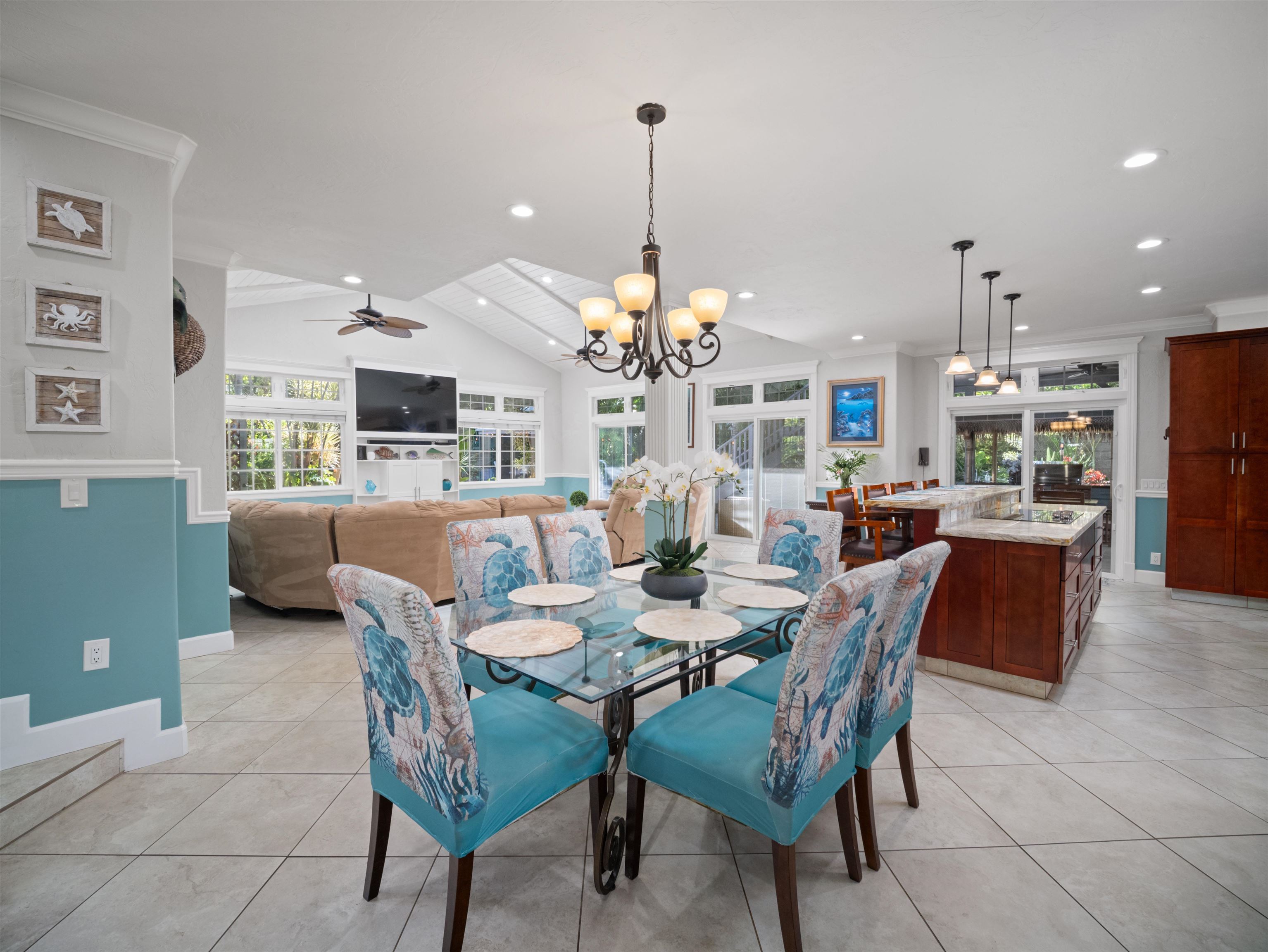 Kihei, Hawaii, 96753, United States, 5 Bedrooms Bedrooms, ,9 BathroomsBathrooms,Residential,For Sale,1987499