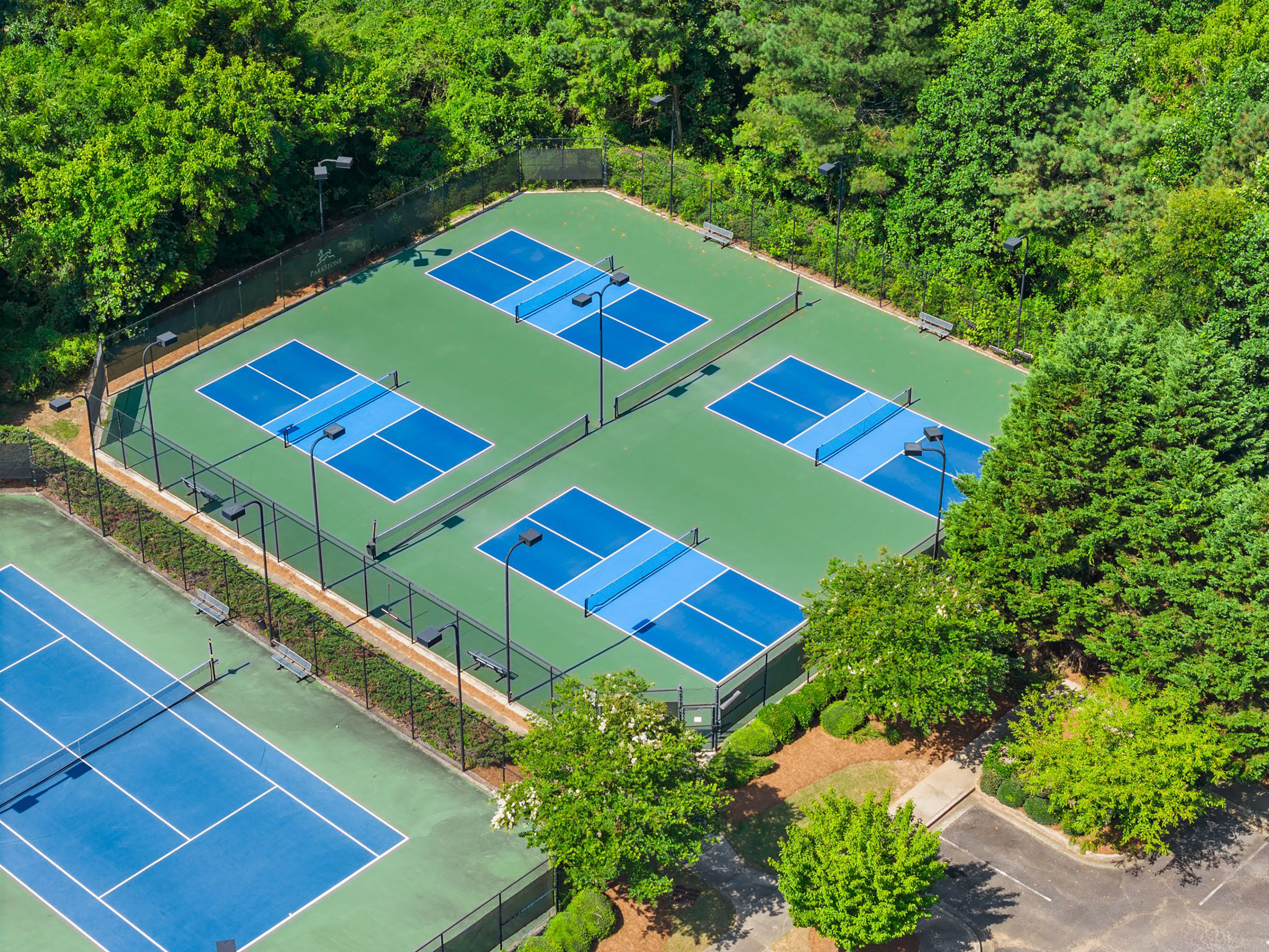  Enjoy Easy Living in Parkstone - 物件實景