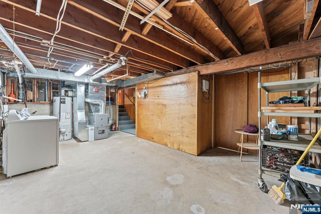 Twp of Washington, New Jersey, 07676, United States, 3 Bedrooms Bedrooms, ,2 BathroomsBathrooms,Residential,For Sale,1885353