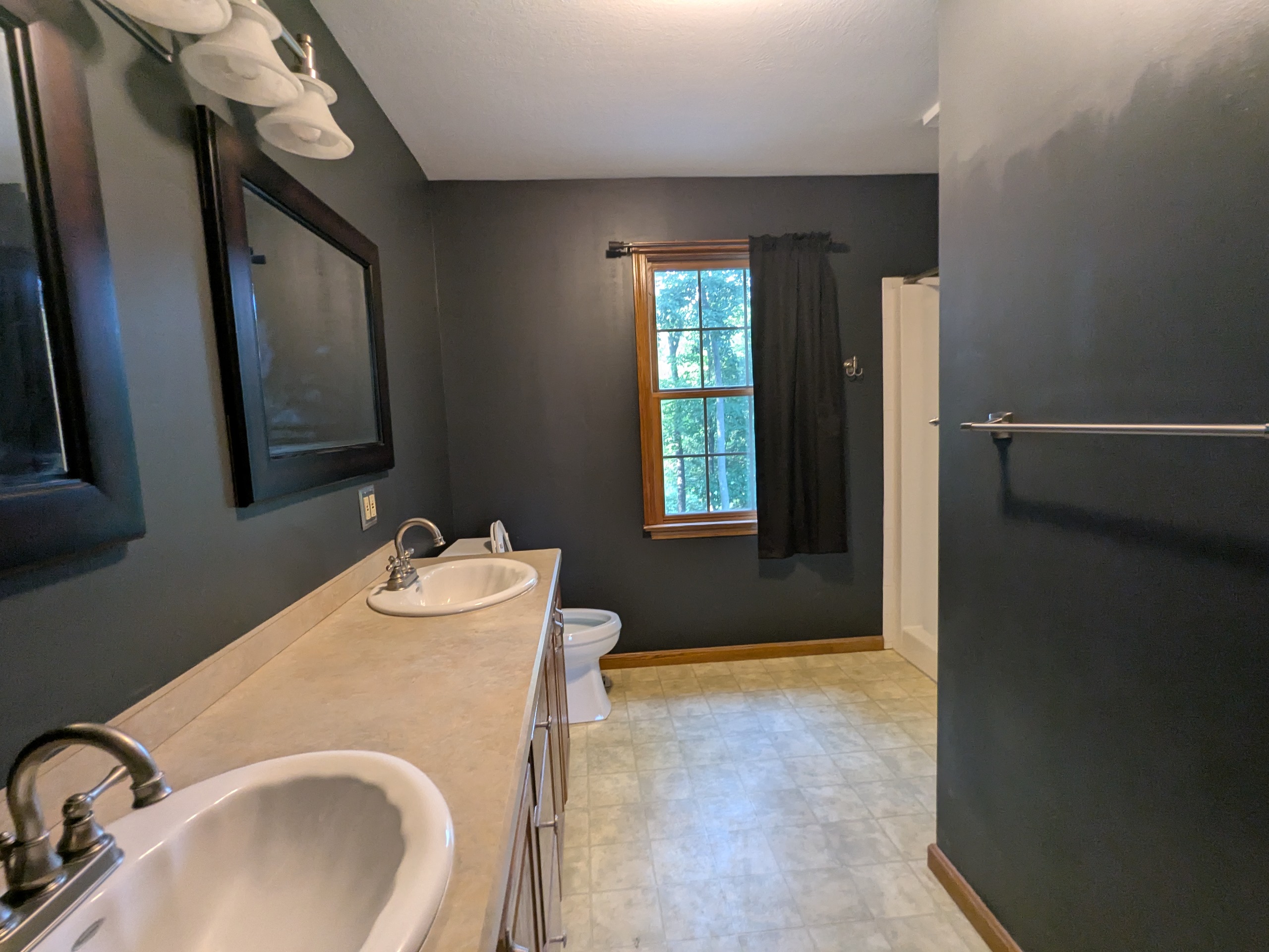 Uniontown, Ohio, 44685, United States, 6 Bedrooms Bedrooms, ,4 BathroomsBathrooms,Residential,For Sale,1945002