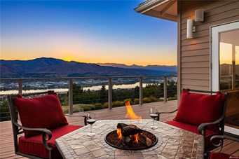 2467 Twin Peaks View, East Wenatchee, Washington, 98802, United States, 4 Bedrooms Bedrooms, ,3 BathroomsBathrooms,Residential,For Sale,2467 Twin Peaks View,1435324