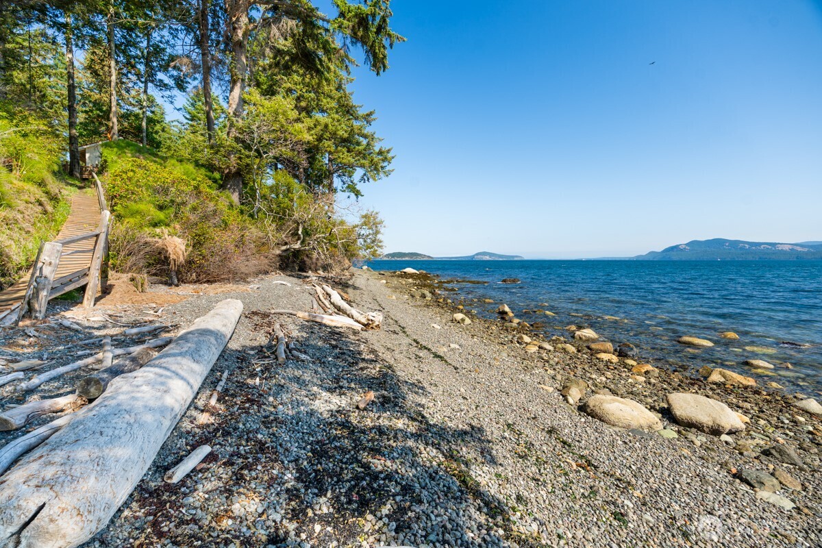 Friday Harbor, Washington, 98250, United States, ,Land,For Sale,1991261