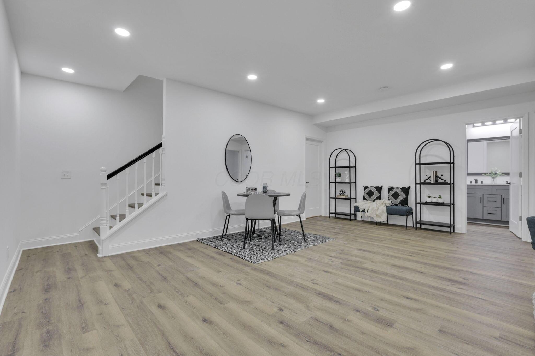 Grove City, Ohio, 43123, United States, 5 Bedrooms Bedrooms, ,4 BathroomsBathrooms,Residential,For Sale,1936849