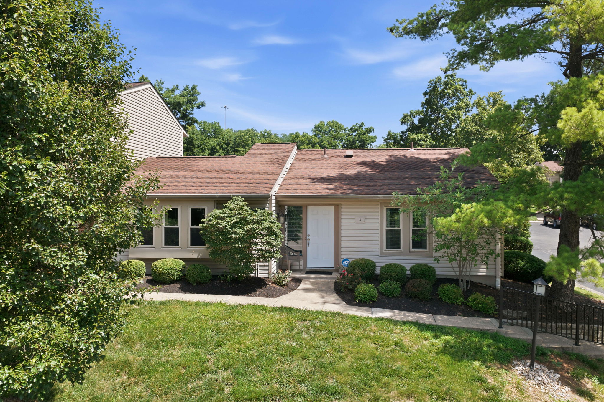 2 Boxwood Court, Cincinnati, OH 45246 - 物件實景