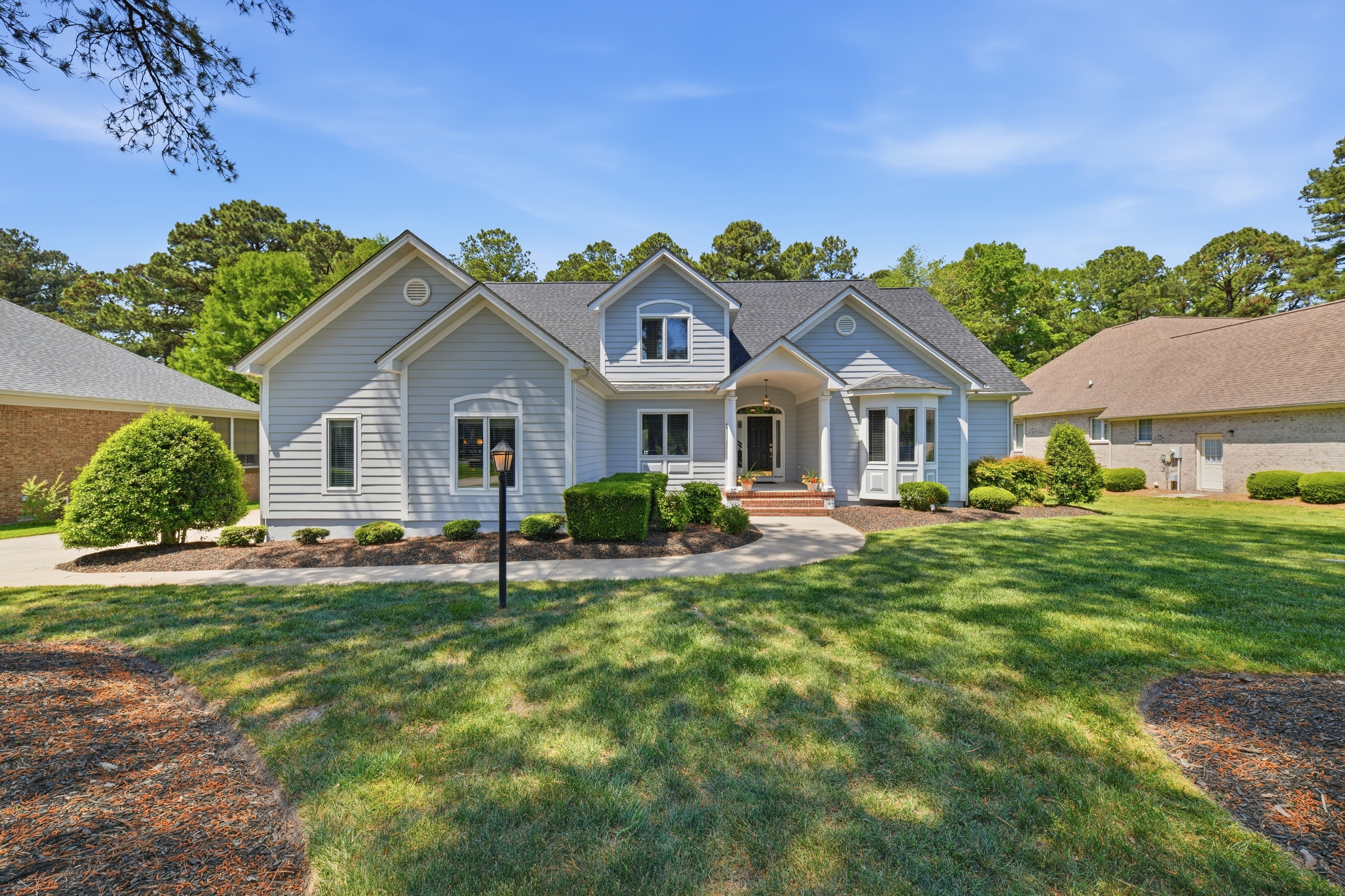  CUSTOM HOME WITH GOLF COURSE VIEW - 物件實景