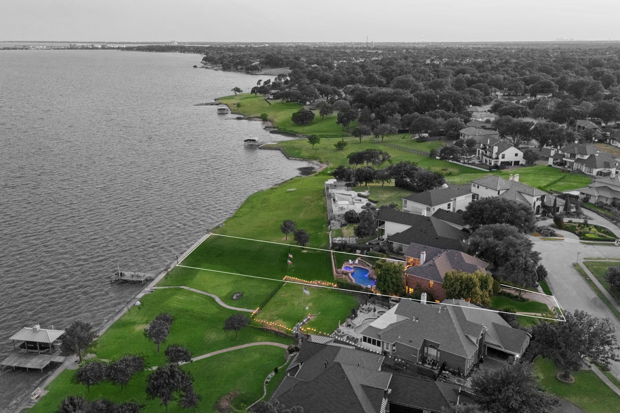  Rare One Owner Lakefront Oasis on Lake Ray Hubbard  Waterfront with Pool - 物件實景