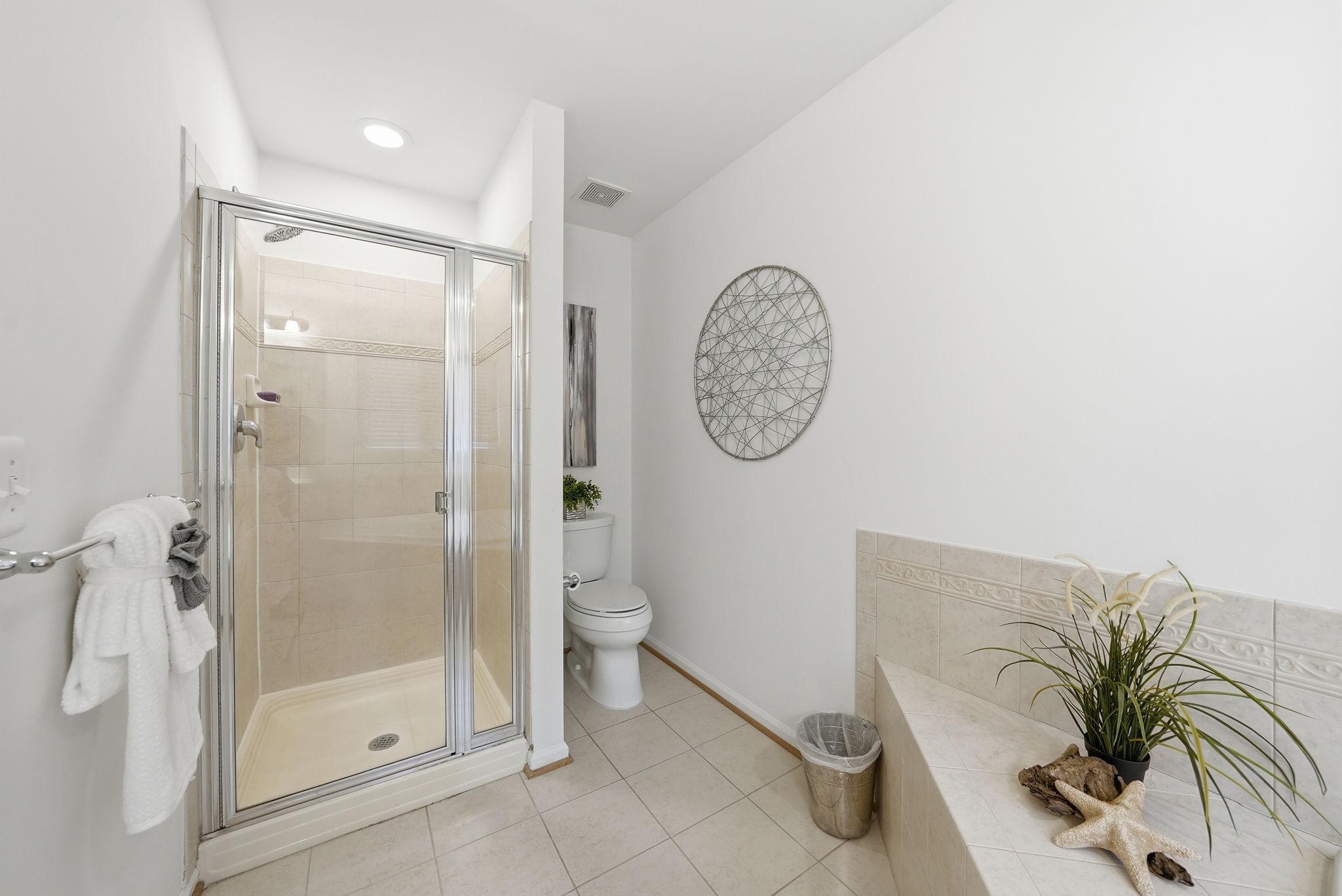 Woodbridge, Virginia, 22191, United States, 3 Bedrooms Bedrooms, ,3 BathroomsBathrooms,Residential,For Sale,2049196