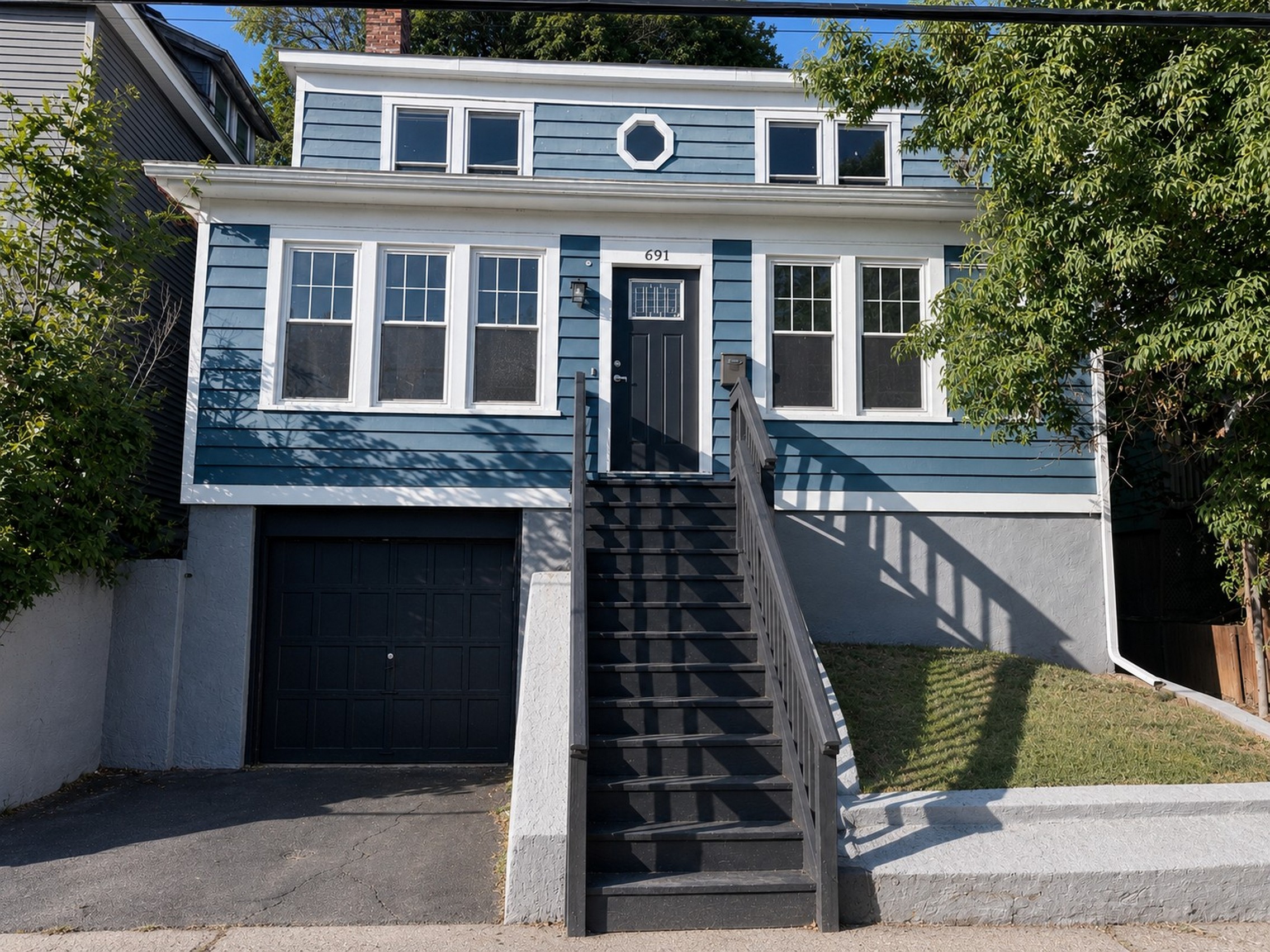  691 Myrtle Avenue, Albany, NY, 12208 - 物件實景