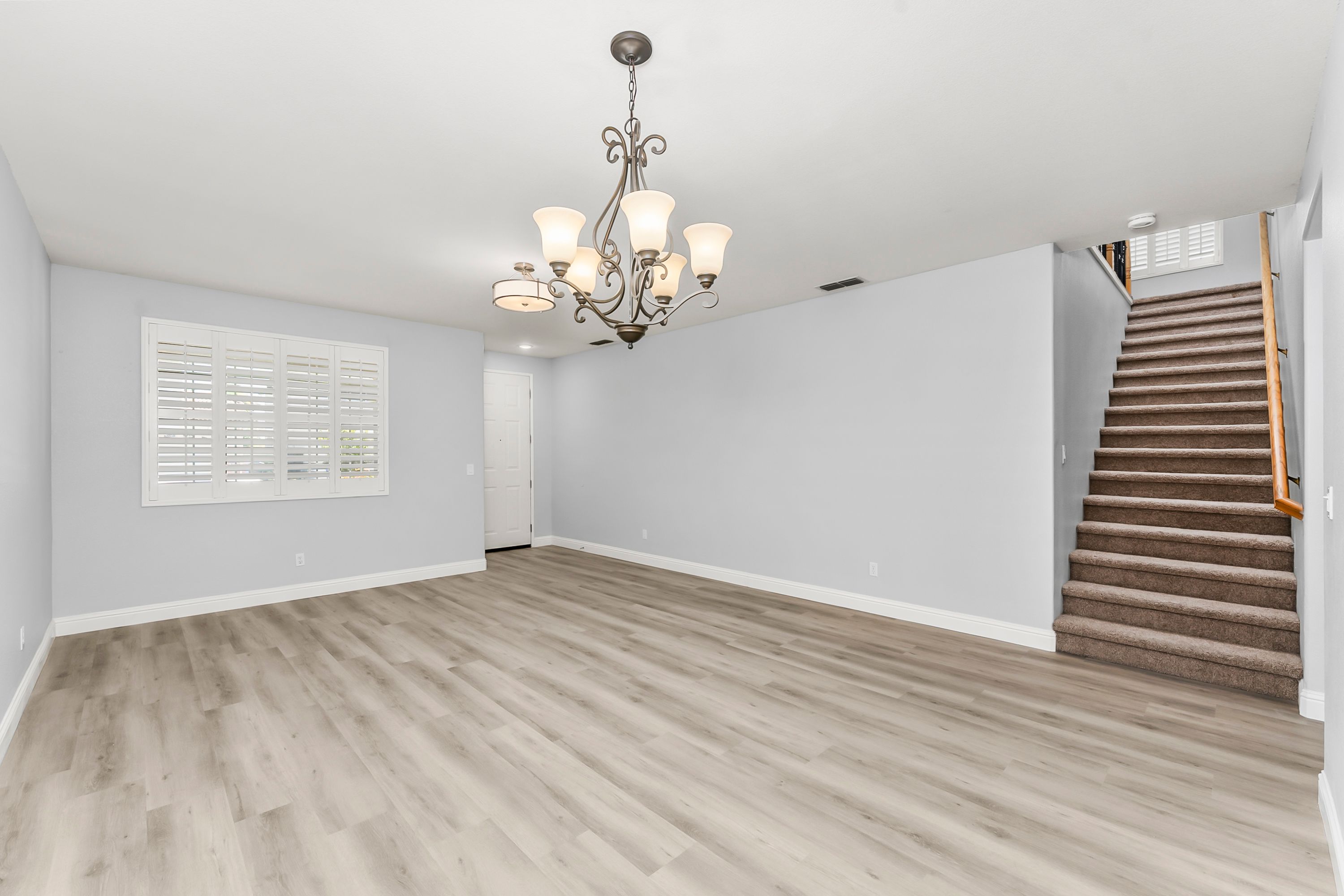  5903 Deepdale Way, Elk Grove, CA 95758 - 物件實景