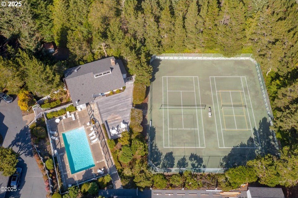 Depoe Bay, Oregon, 97341, United States, 2 Bedrooms Bedrooms, ,2 BathroomsBathrooms,Residential,For Sale,1988210