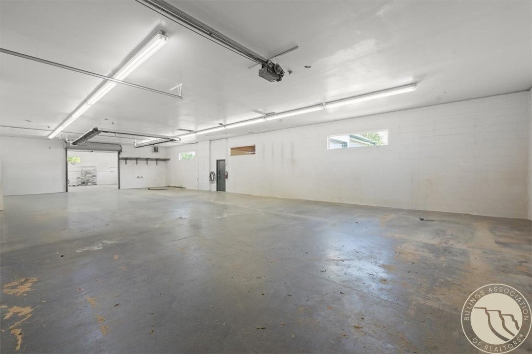Billings, Montana, 59101, United States, 3 Bedrooms Bedrooms, ,2 BathroomsBathrooms,Residential,For Sale,2048034