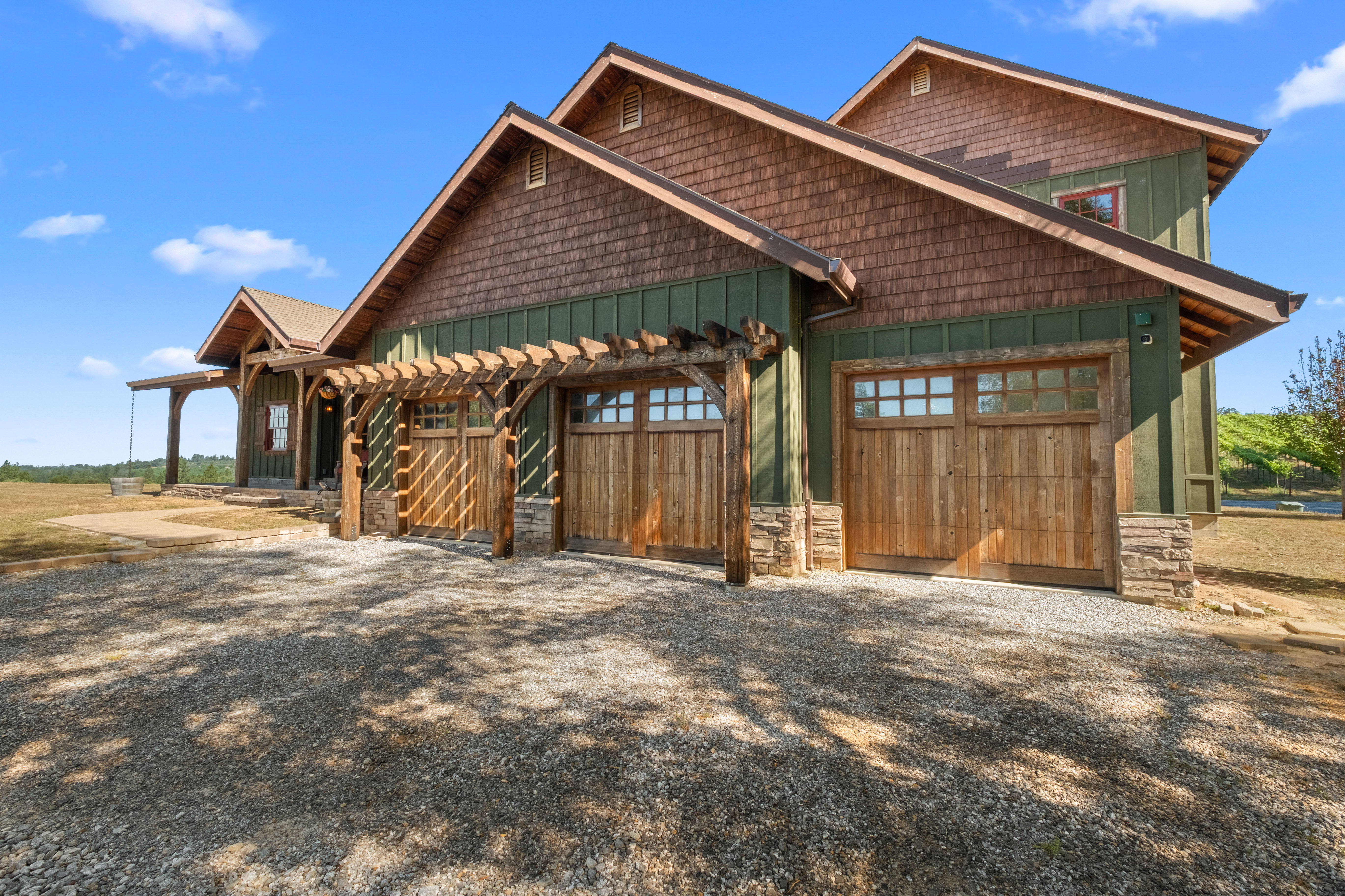  7330 Perry Creek Road, Somerset, CA 95684 - 物件實景