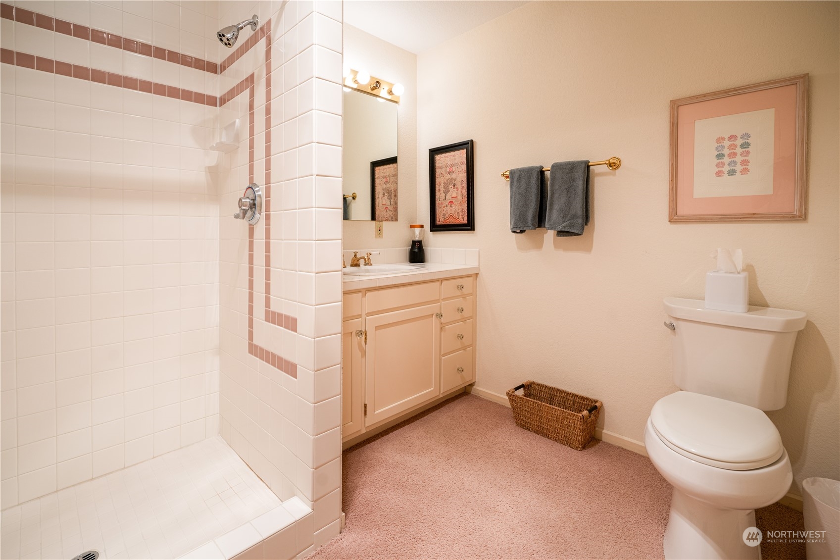 Friday Harbor, Washington, 98250, United States, 3 Bedrooms Bedrooms, ,1 BathroomBathrooms,Residential,For Sale,1866576