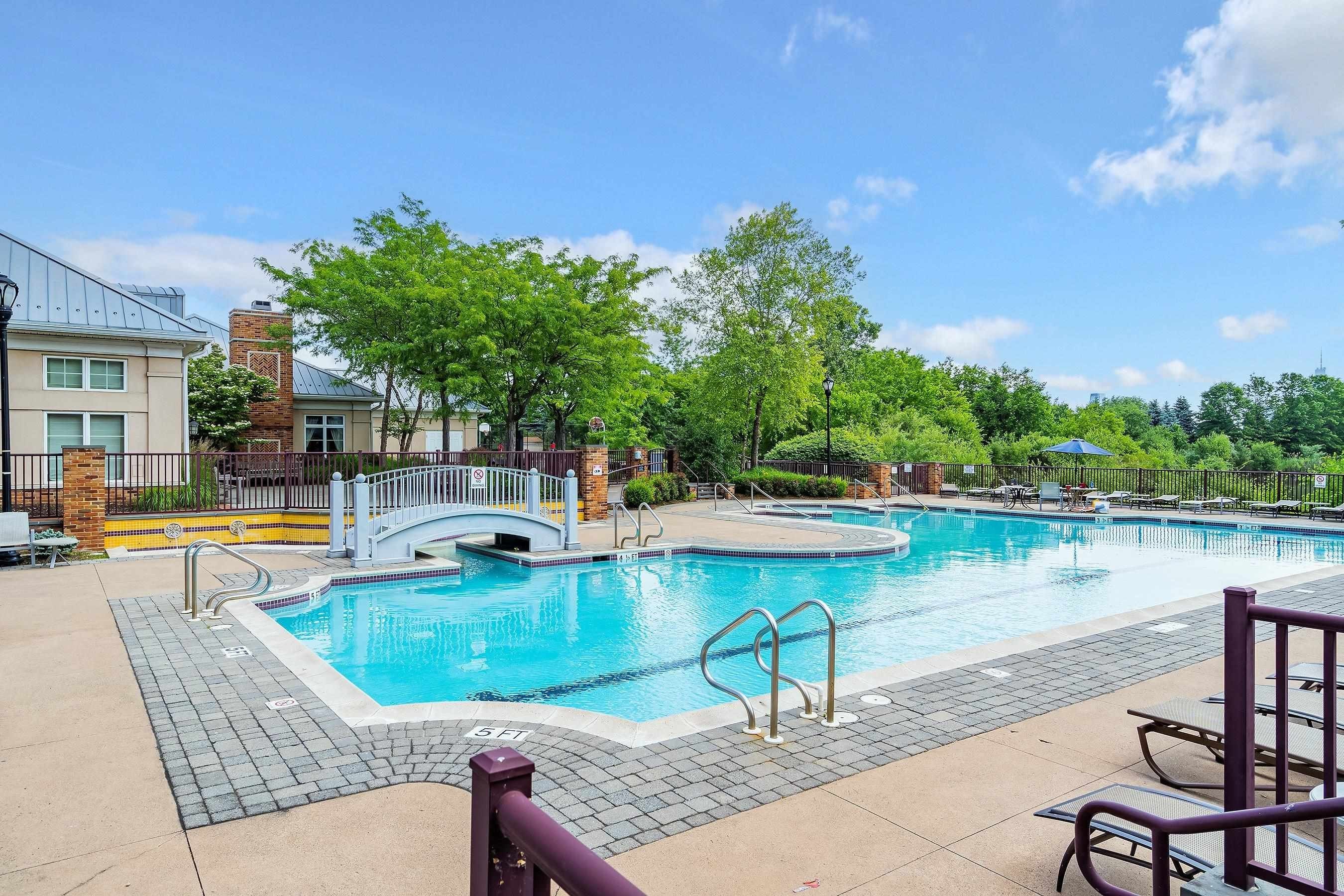 JC, Greenville, New Jersey, 07305, United States, 2 Bedrooms Bedrooms, ,2 BathroomsBathrooms,Residential,For Sale,1981936