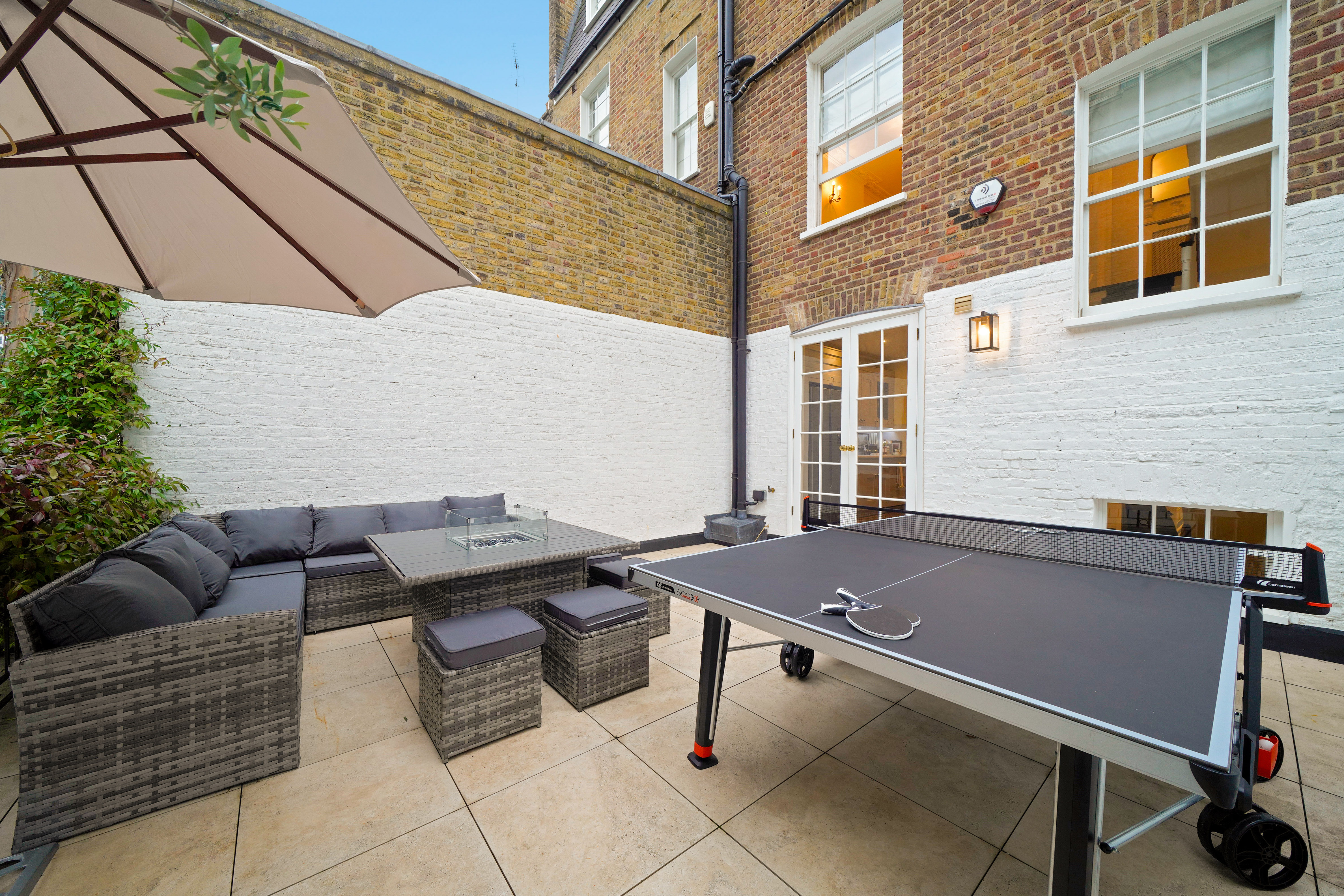  A Five-Storey Knightsbridge Townhouse Overlooking a Leafy Garden Square - 物件實景
