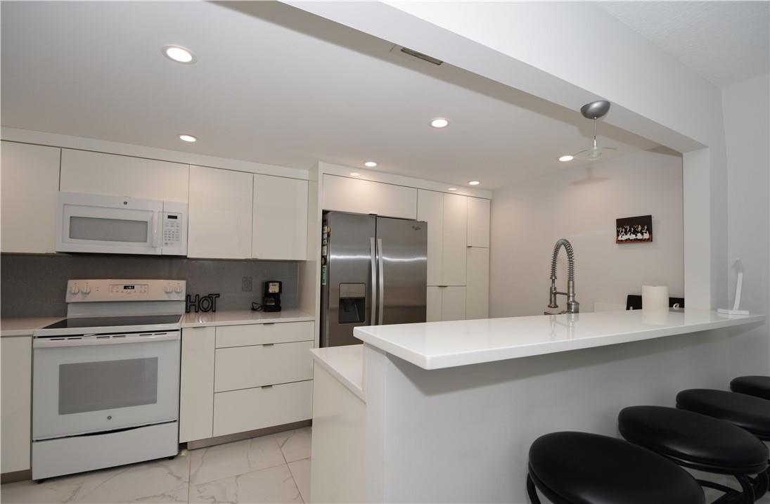 Fort Lauderdale, Florida, 33308, United States, 4 Bedrooms Bedrooms, ,3 BathroomsBathrooms,Residential,For Sale,1869857