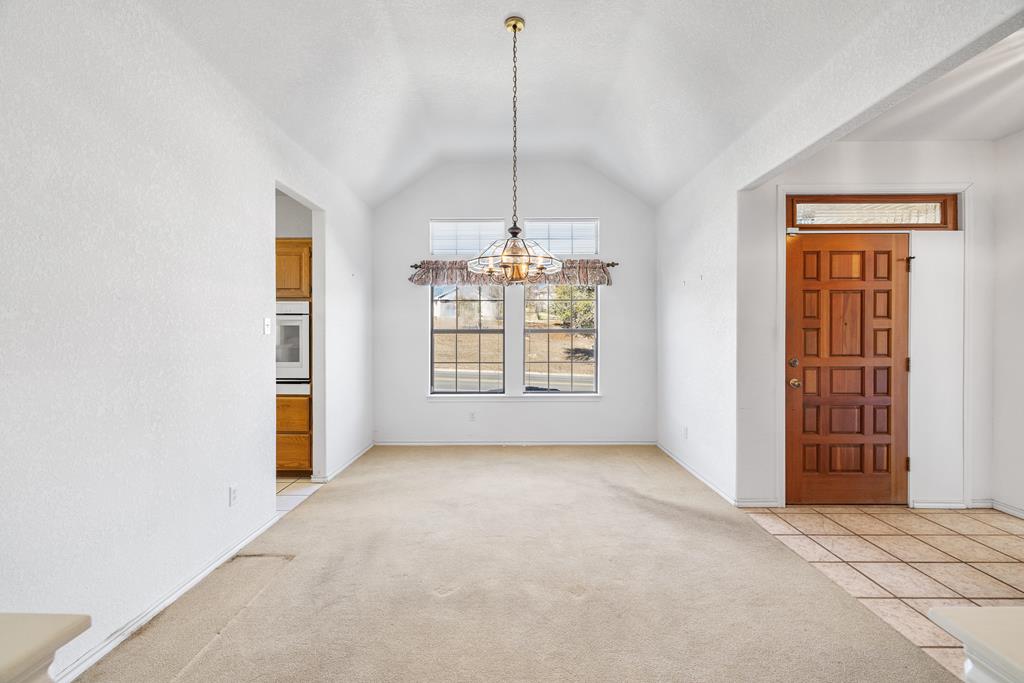 Kerrville, Texas, 78028, United States, 3 Bedrooms Bedrooms, ,3 BathroomsBathrooms,Residential,For Sale,1983005