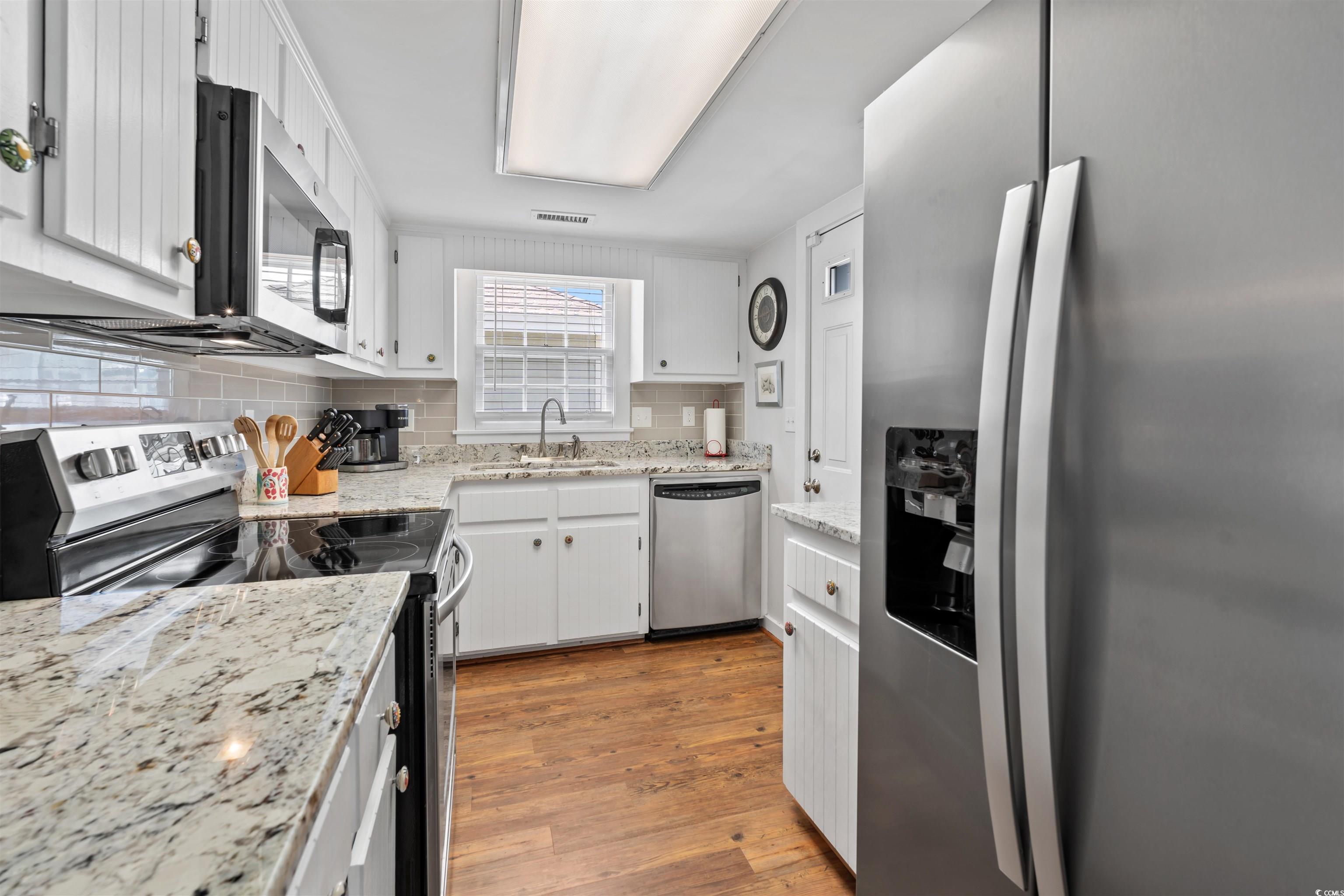Garden City Beach, South Carolina, 29576, United States, 3 Bedrooms Bedrooms, ,2 BathroomsBathrooms,Residential,For Sale,1836956