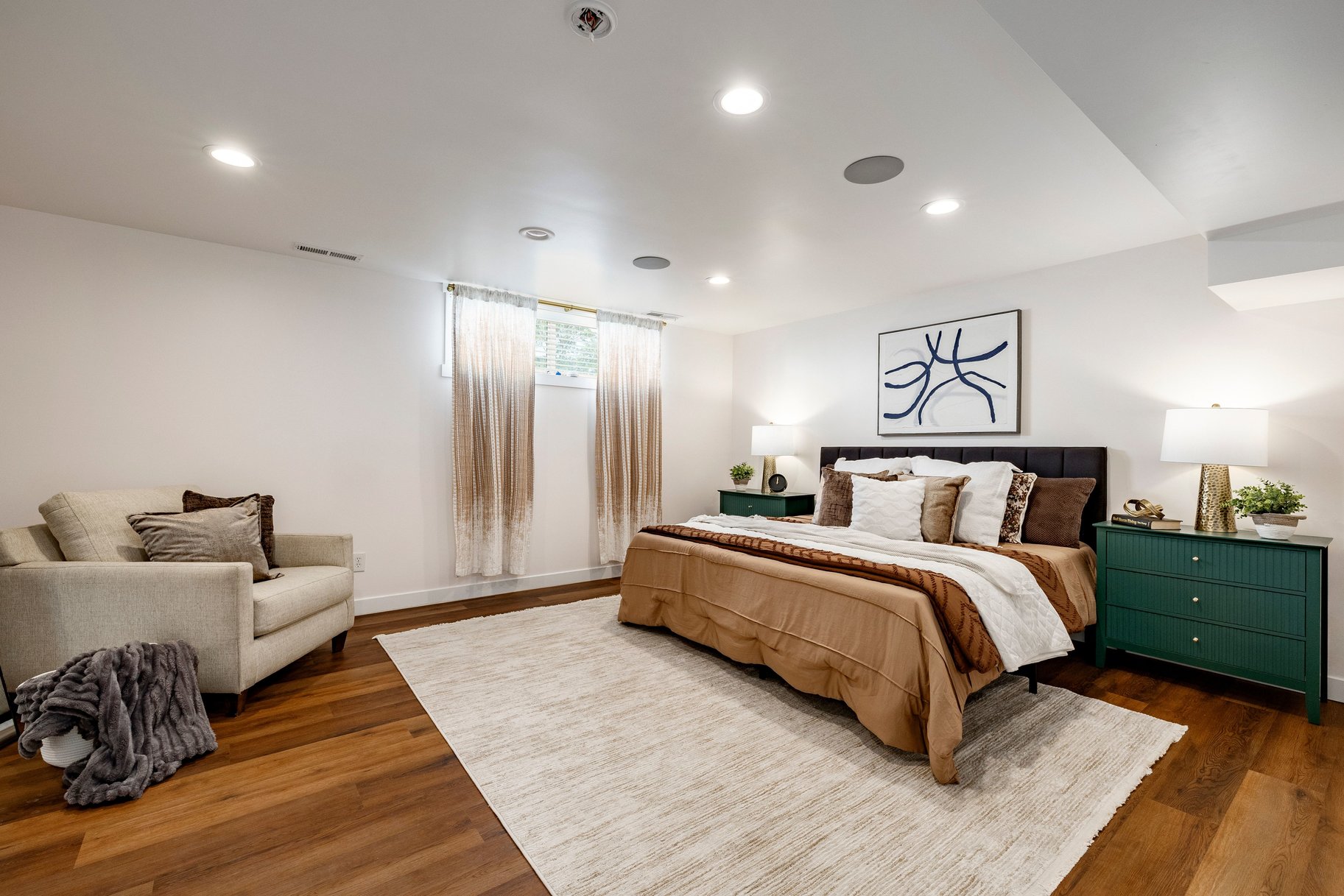  Updated Millcreek Home with Space to Make It Your Own - 物件實景