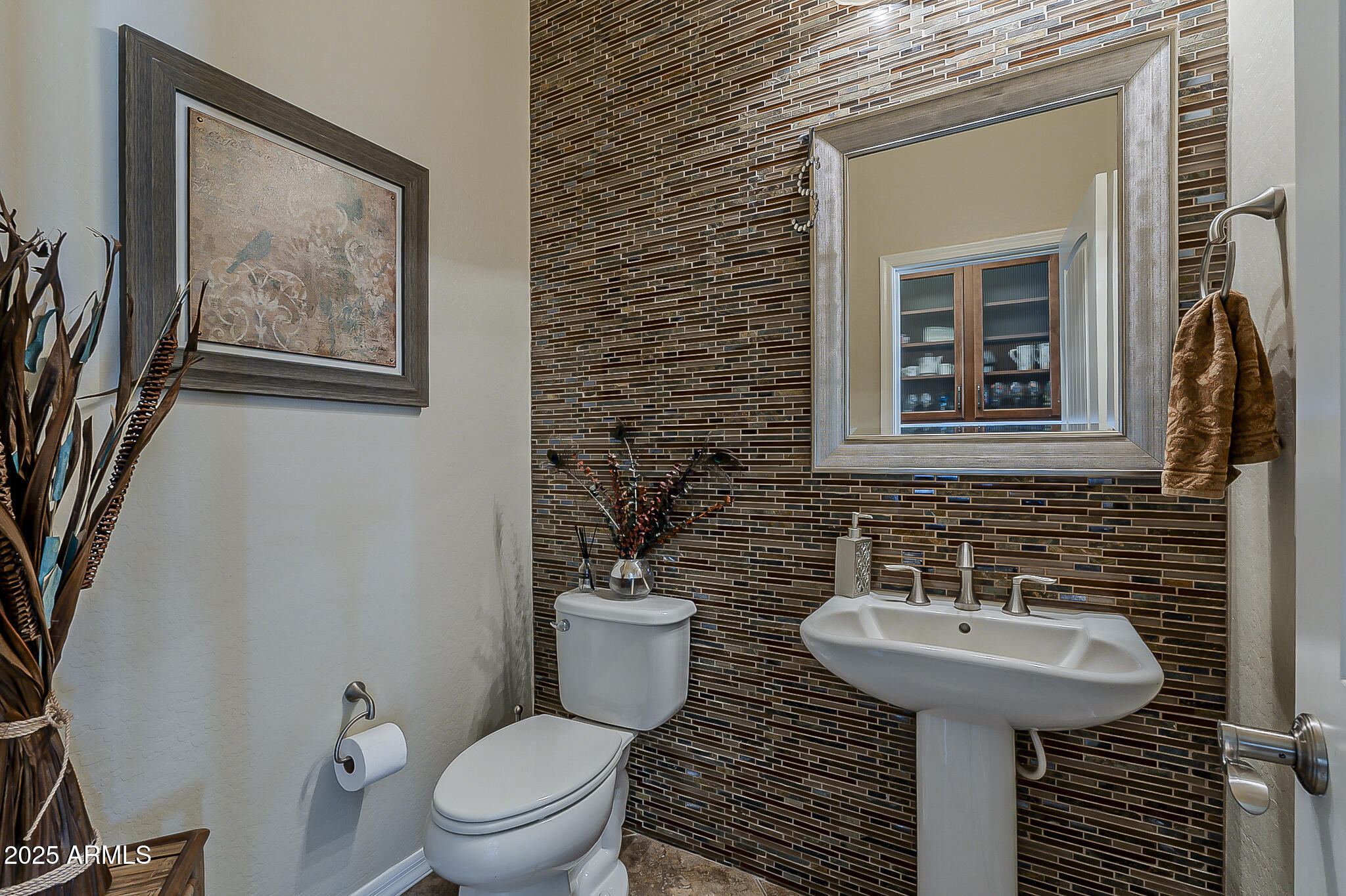 Chandler, Arizona, 85249, United States, 3 Bedrooms Bedrooms, ,Residential,For Sale,1939871