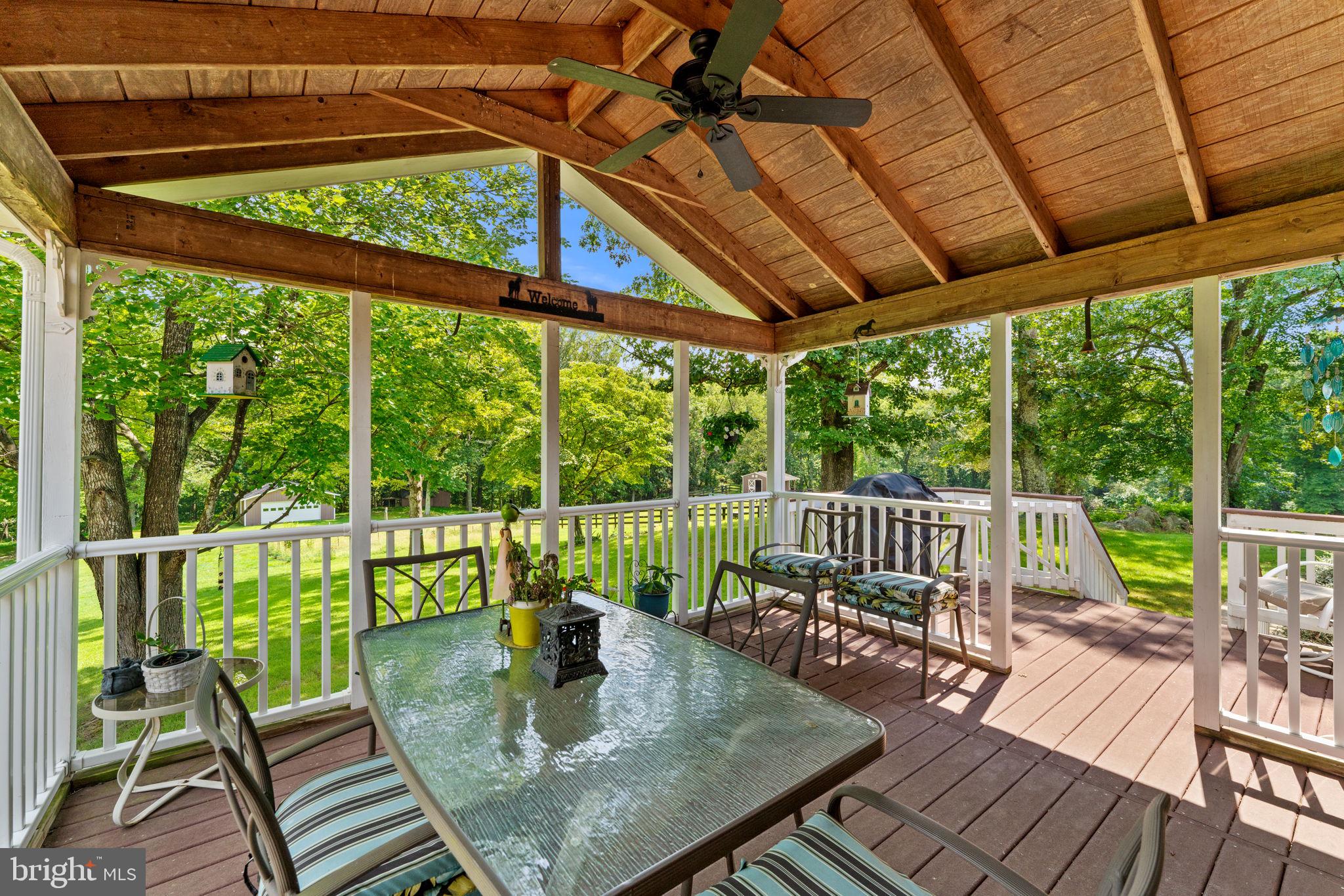 Marshall, Virginia, 20115, United States, 3 Bedrooms Bedrooms, ,2 BathroomsBathrooms,Residential,For Sale,1937903