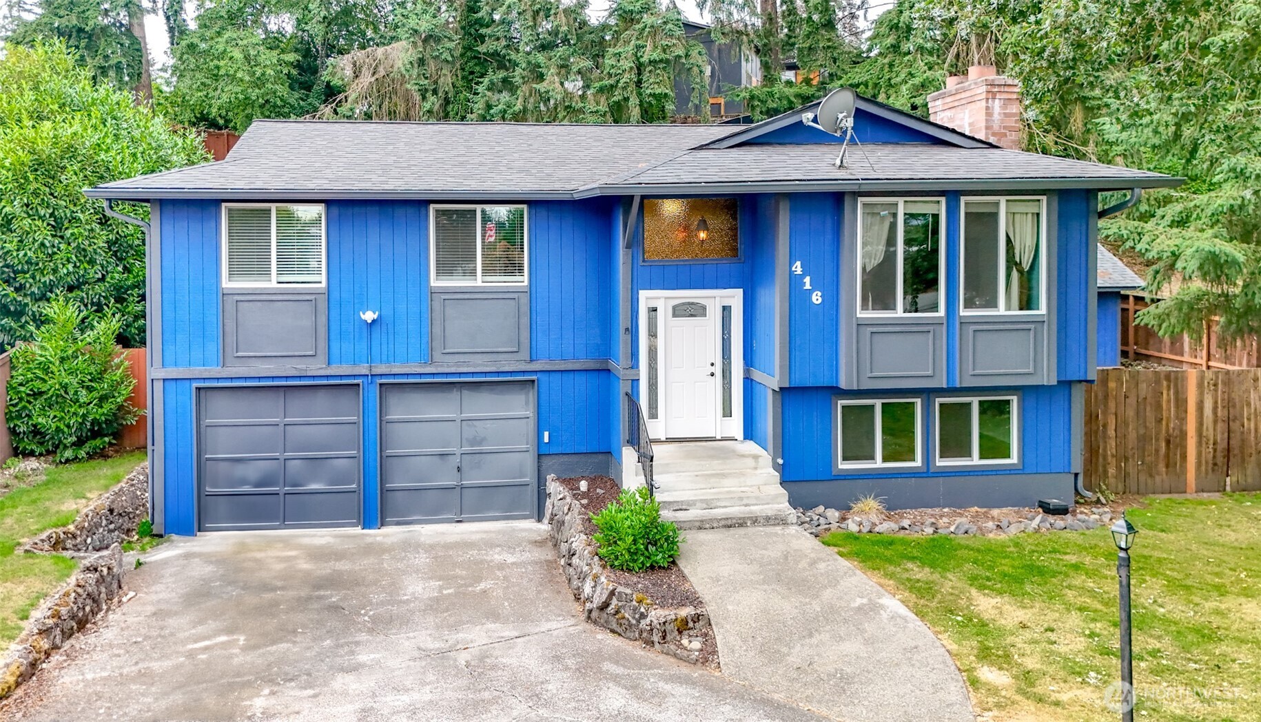 Tacoma, Washington, 98444, United States, 4 Bedrooms Bedrooms, ,2 BathroomsBathrooms,Residential,For Sale,1977336