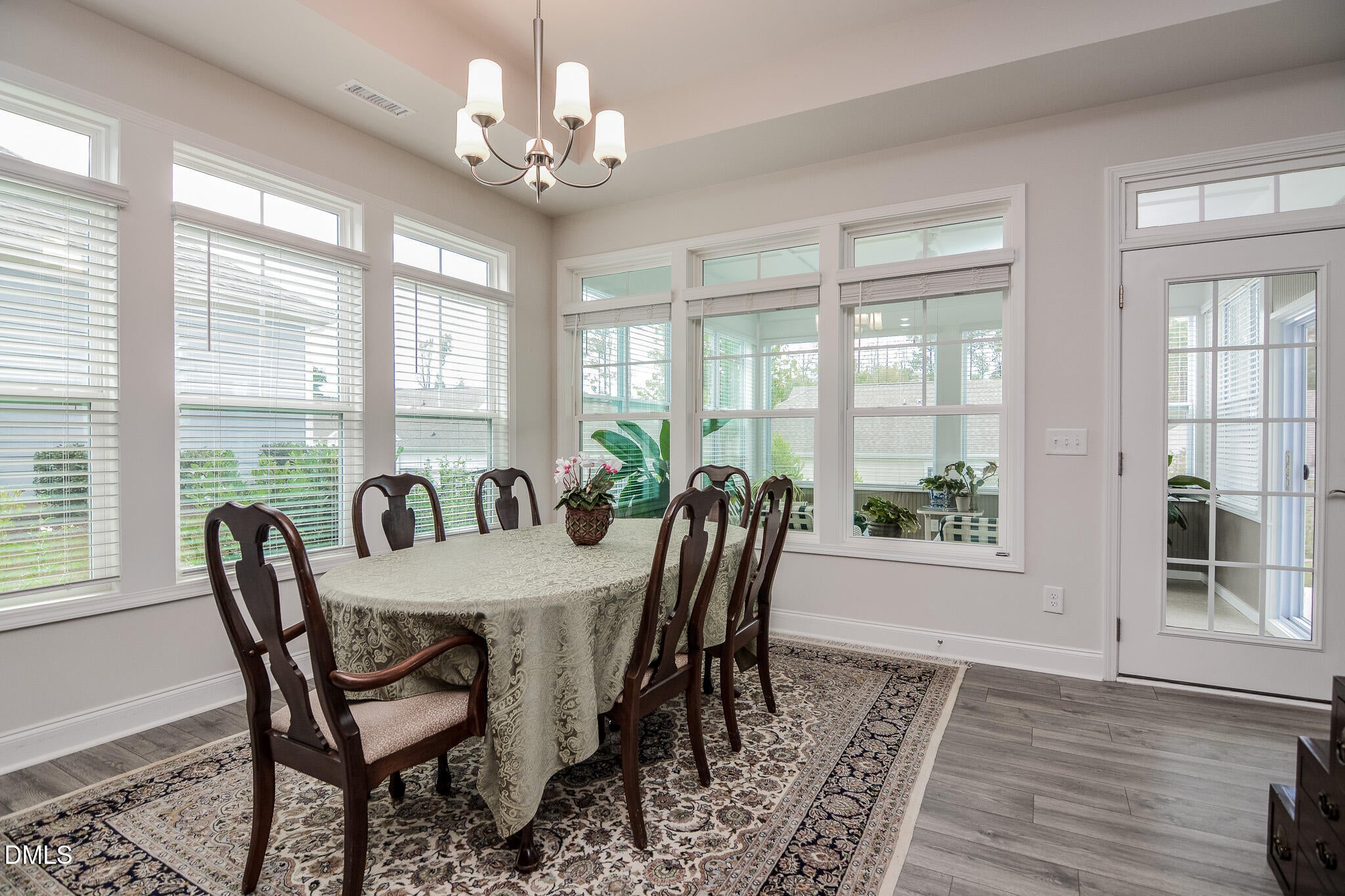 Clayton, North Carolina, 27527, United States, 3 Bedrooms Bedrooms, ,3 BathroomsBathrooms,Residential,For Sale,1958023