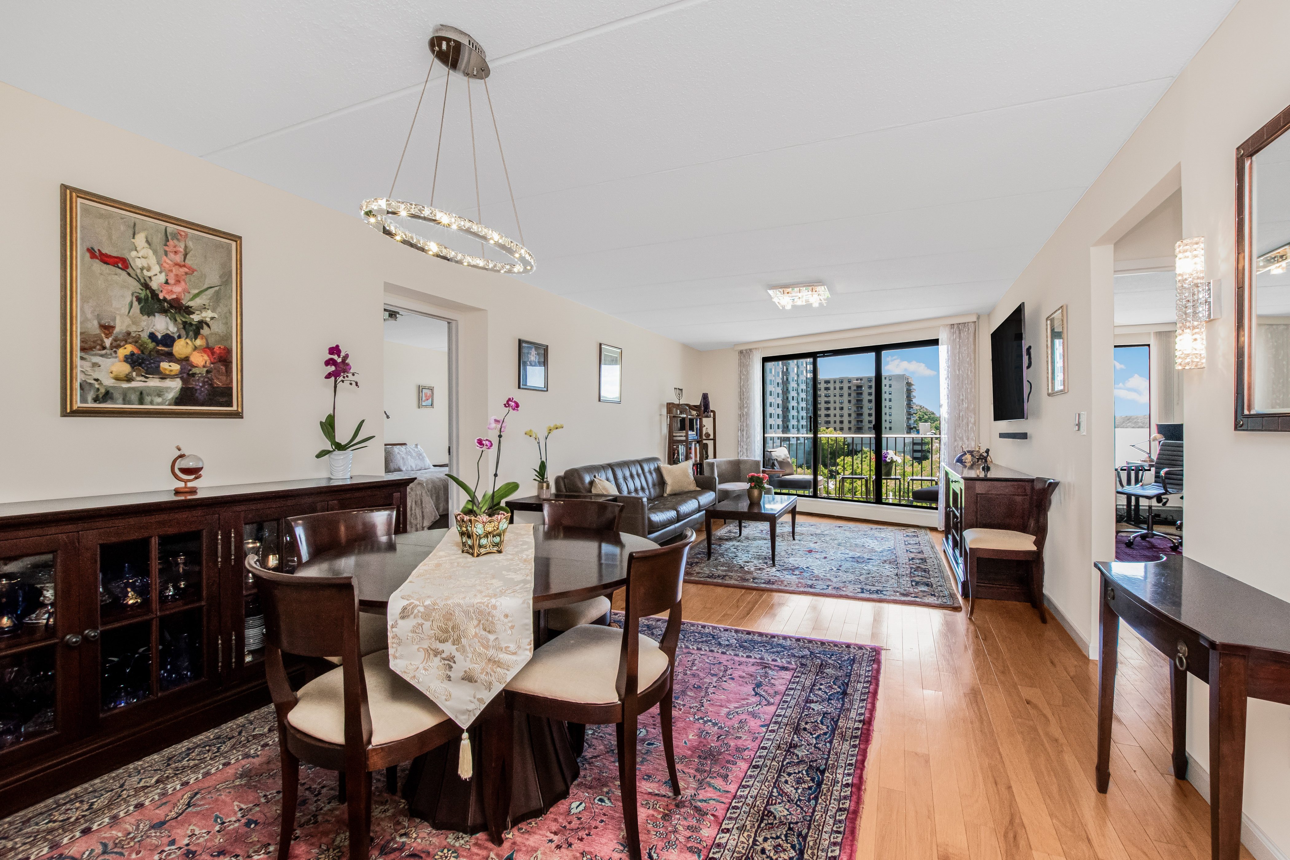  1155 Warburton Avenue - 物件實景