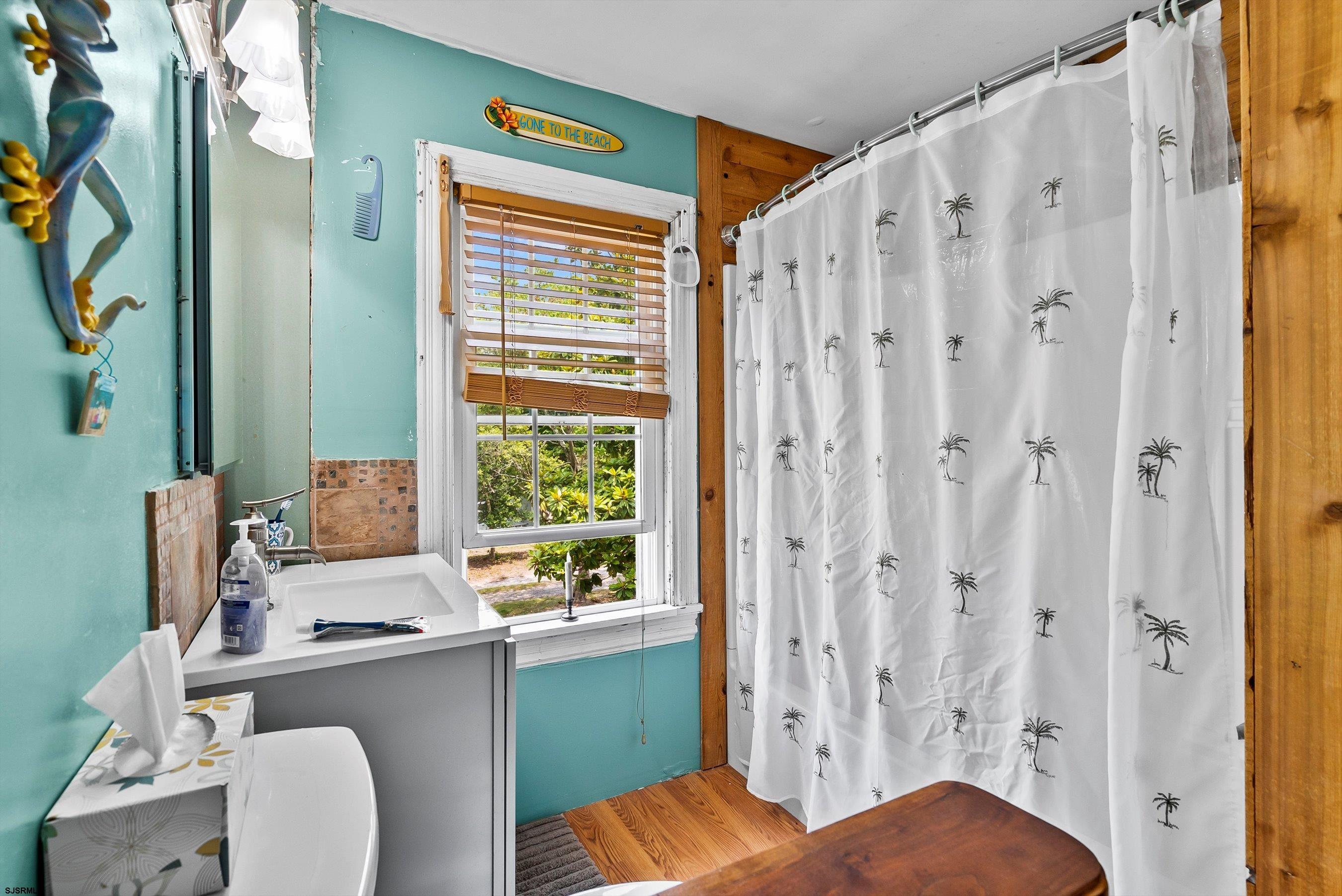 Port Republic, New Jersey, 08241, United States, 5 Bedrooms Bedrooms, ,3 BathroomsBathrooms,Residential,For Sale,1923238