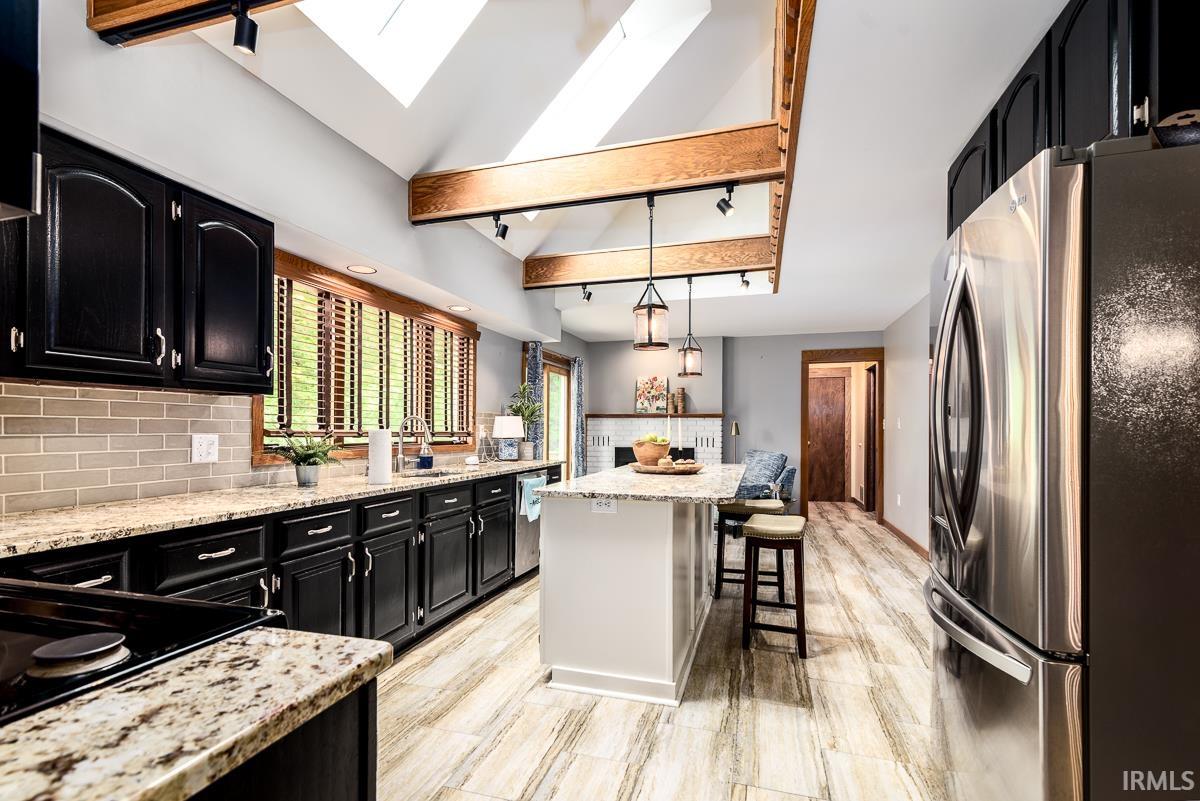 Churubusco, Indiana, 46723, United States, 4 Bedrooms Bedrooms, ,3 BathroomsBathrooms,Residential,For Sale,1977789