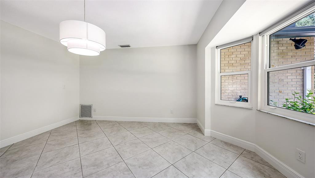 Sarasota, Florida, 34235, United States, 4 Bedrooms Bedrooms, ,3 BathroomsBathrooms,Residential,For Sale,1903701