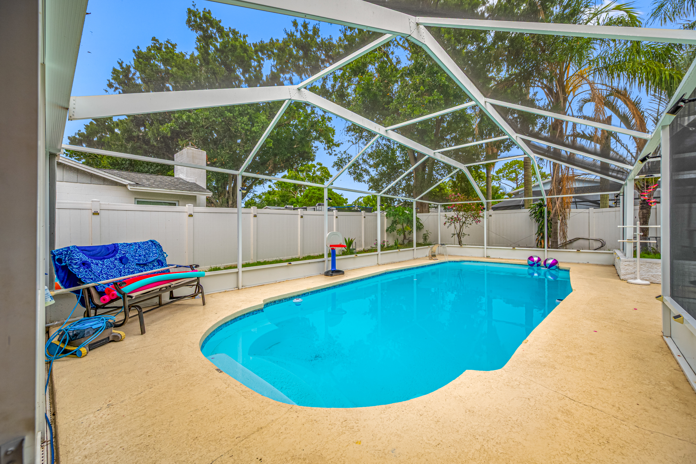 Tampa, Florida, 33615, United States, 4 Bedrooms Bedrooms, ,3 BathroomsBathrooms,Residential,For Sale,1900602