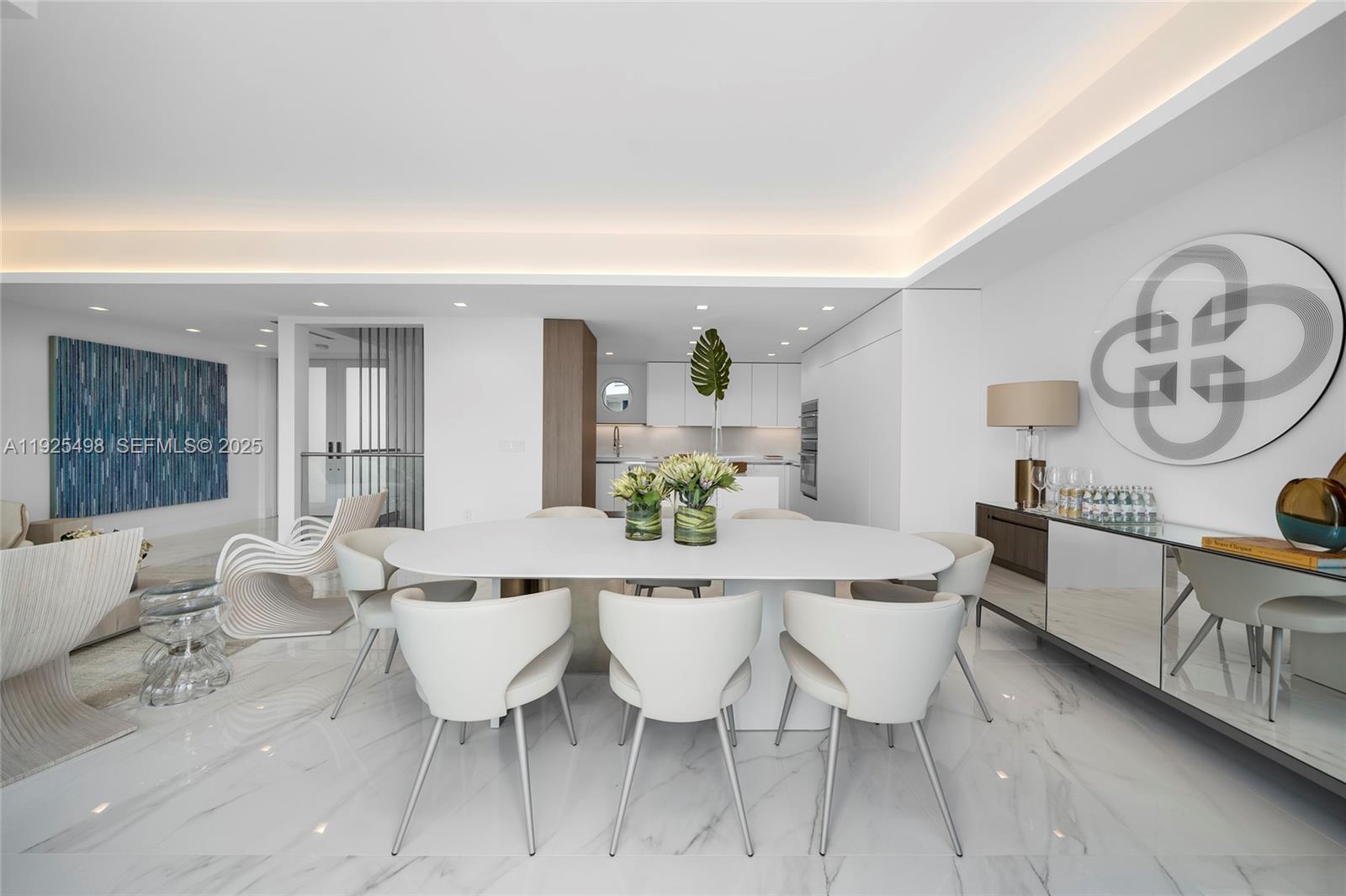 Miami Beach, Florida, 33139, United States, 3 Bedrooms Bedrooms, ,4 BathroomsBathrooms,Residential,For Sale,2003256