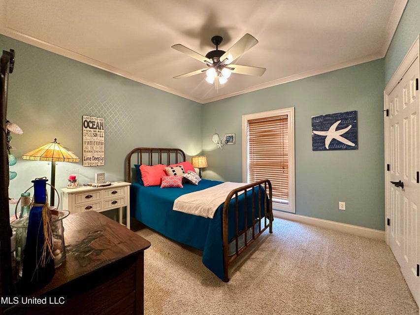 Clinton, Mississippi, 39056, United States, 4 Bedrooms Bedrooms, ,3 BathroomsBathrooms,Residential,For Sale,1998681