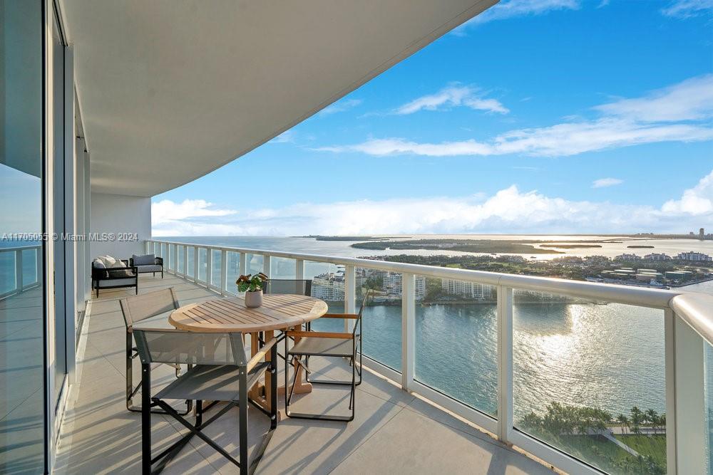 Miami Beach, Florida, 33139, United States, 2 Bedrooms Bedrooms, ,3 BathroomsBathrooms,Residential,For Sale,1877481