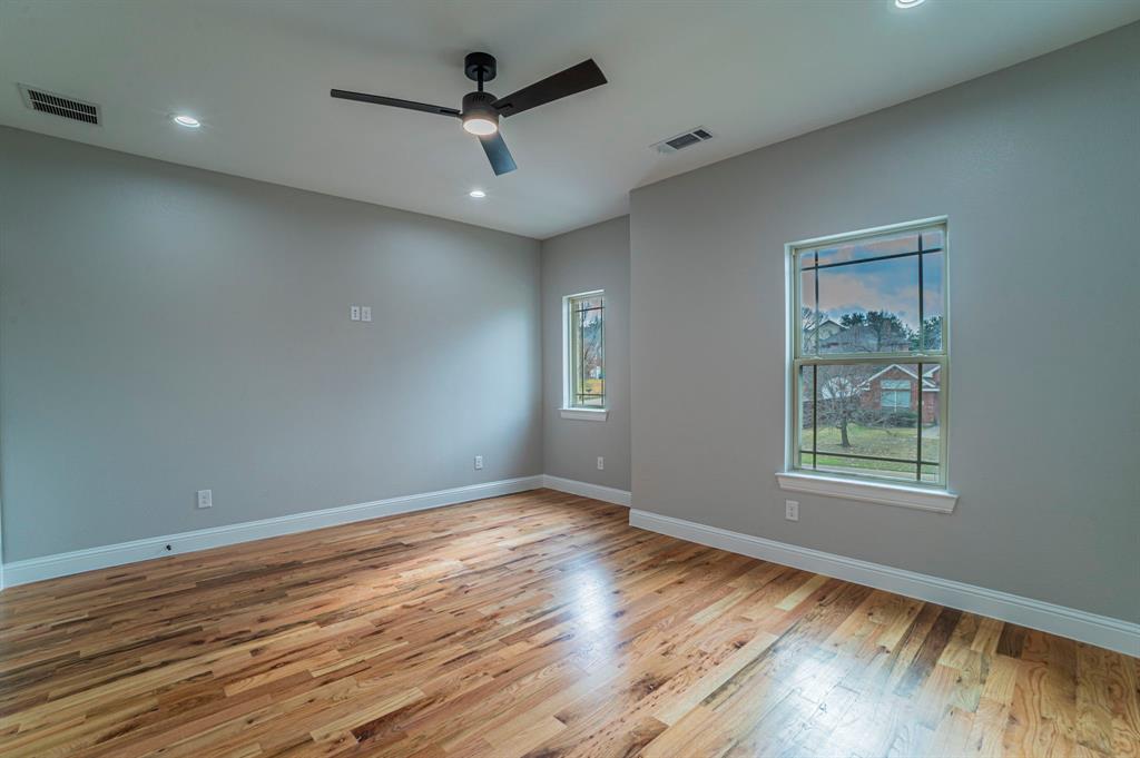 Dallas, Texas, 75249, United States, 4 Bedrooms Bedrooms, ,4 BathroomsBathrooms,Residential,For Sale,2010384